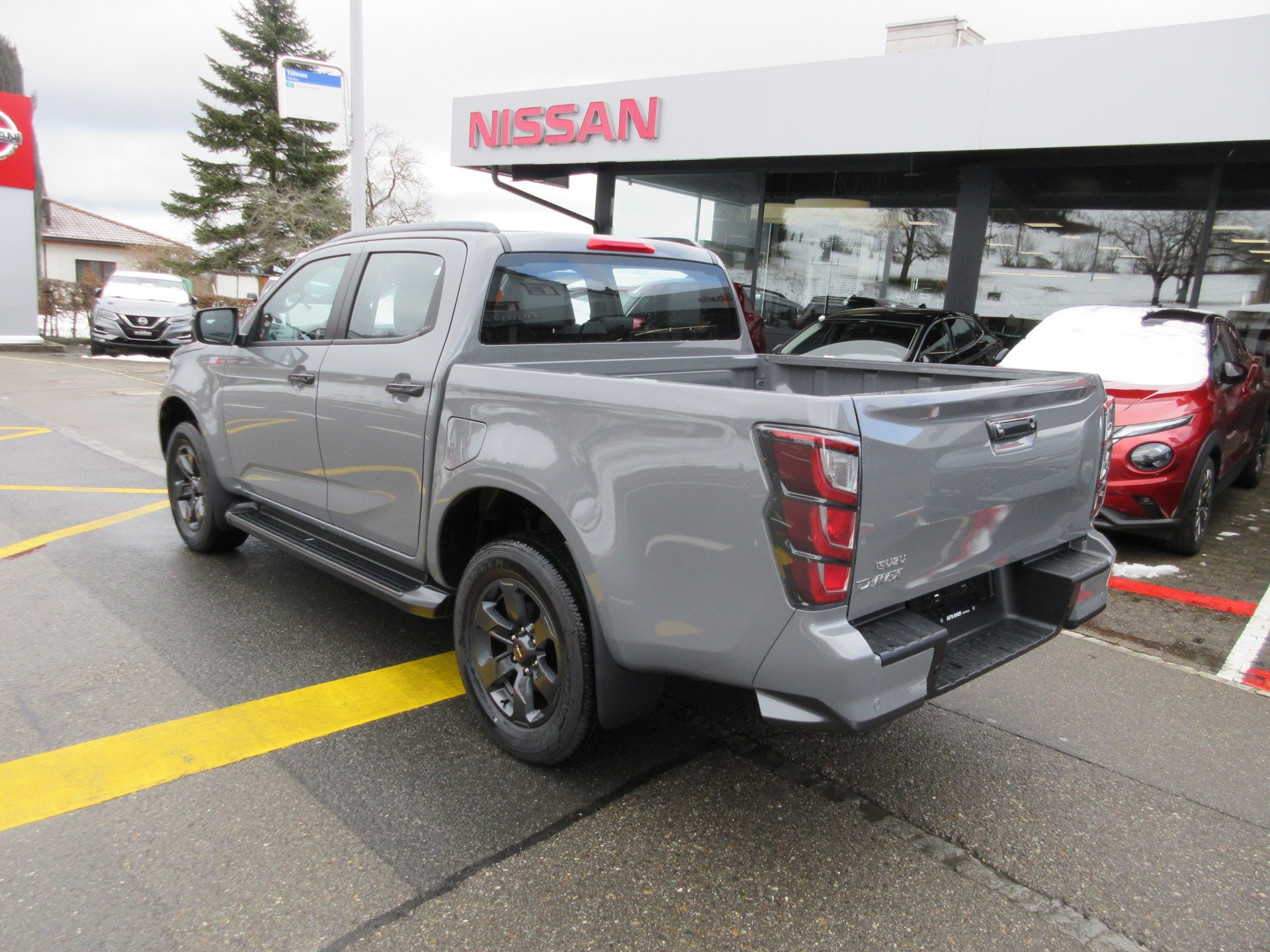 ISUZU D-Max Crew Pick-up 1.9 DDi N60 Nitro Sport 4x4-showroom-element-1