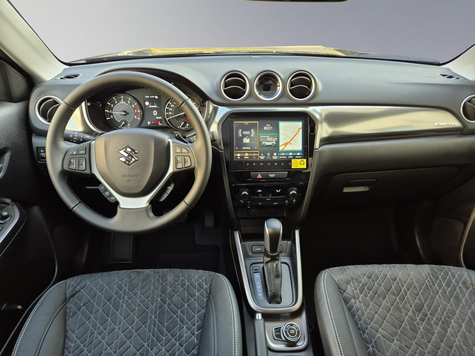 SUZUKI Vitara 1.4 T Compact Top Hybrid 4x4-image-11