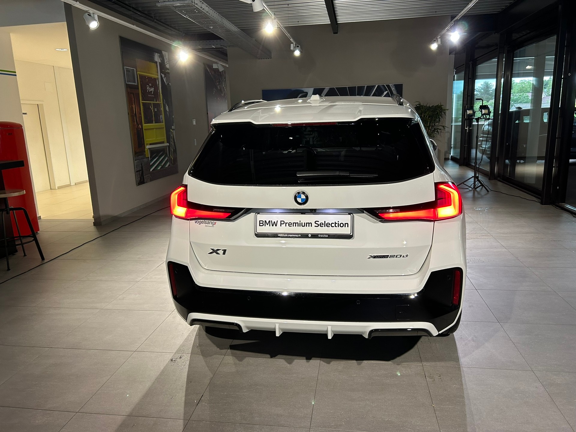 BMW X1 xDrive 20d 48V M Sport-image-12