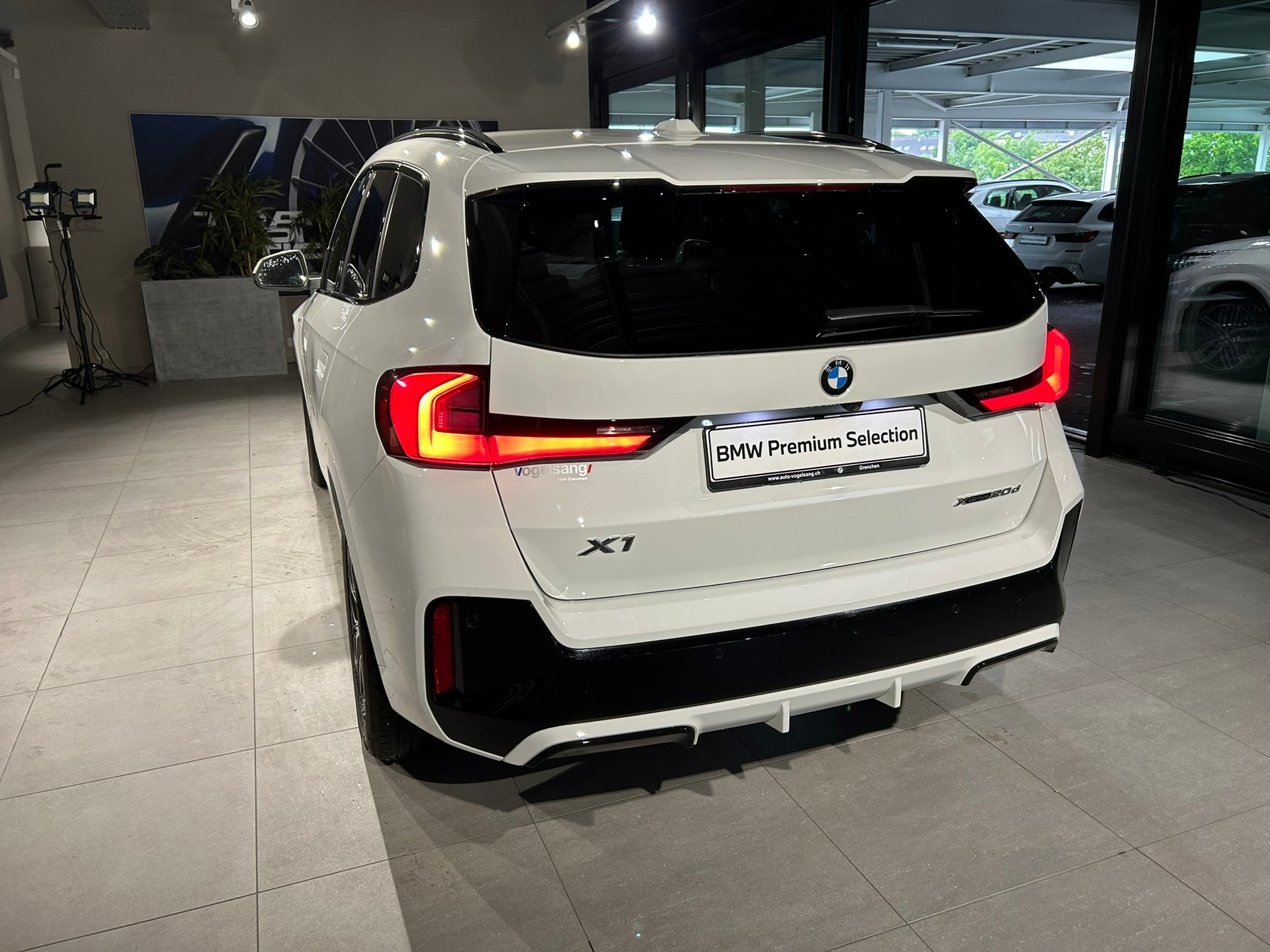 BMW X1 xDrive 20d 48V M Sport-image-13