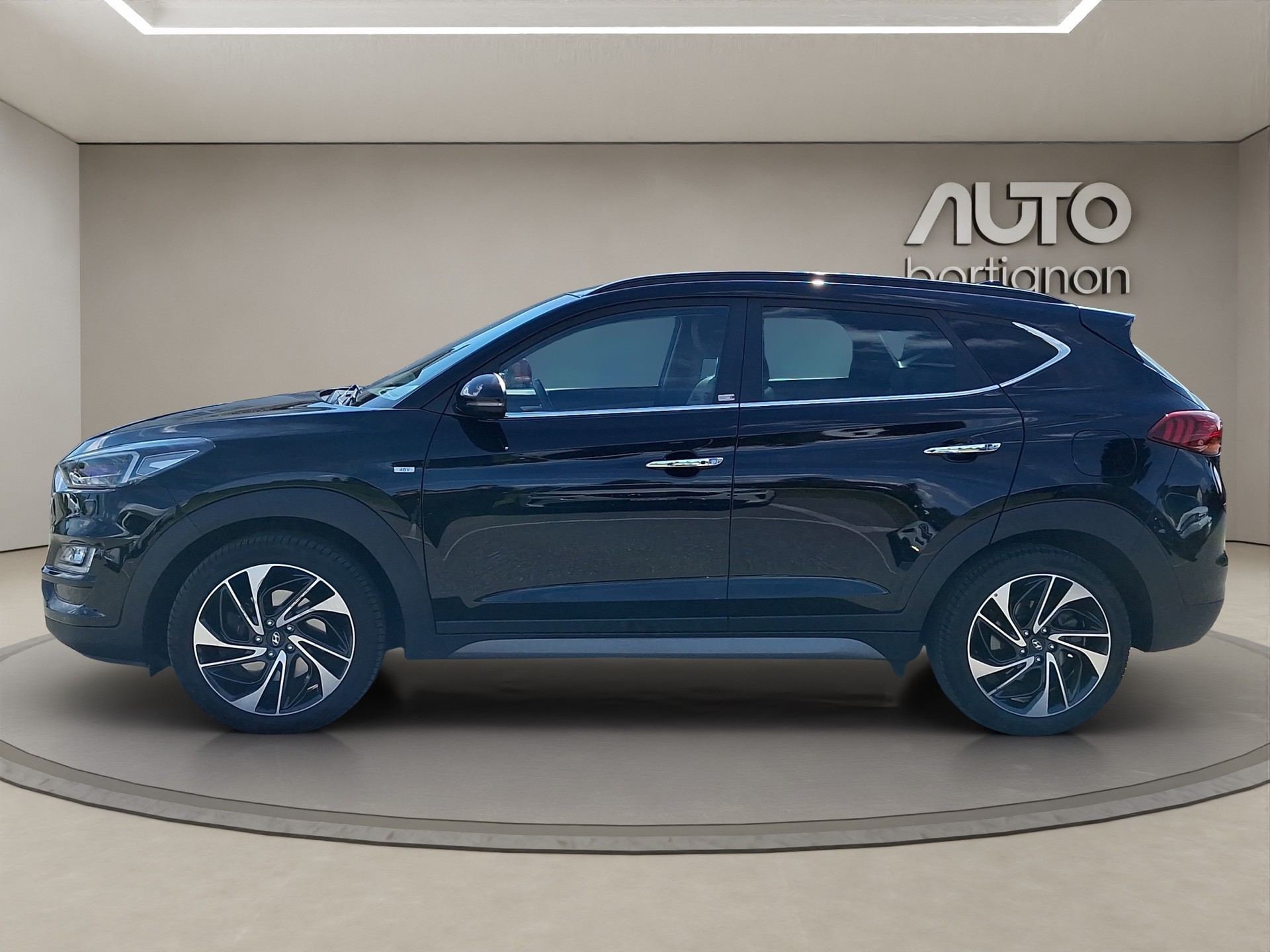 HYUNDAI Tucson 2.0 CRDI Vertex Mild Hybrid 4WD Automatic-image-7