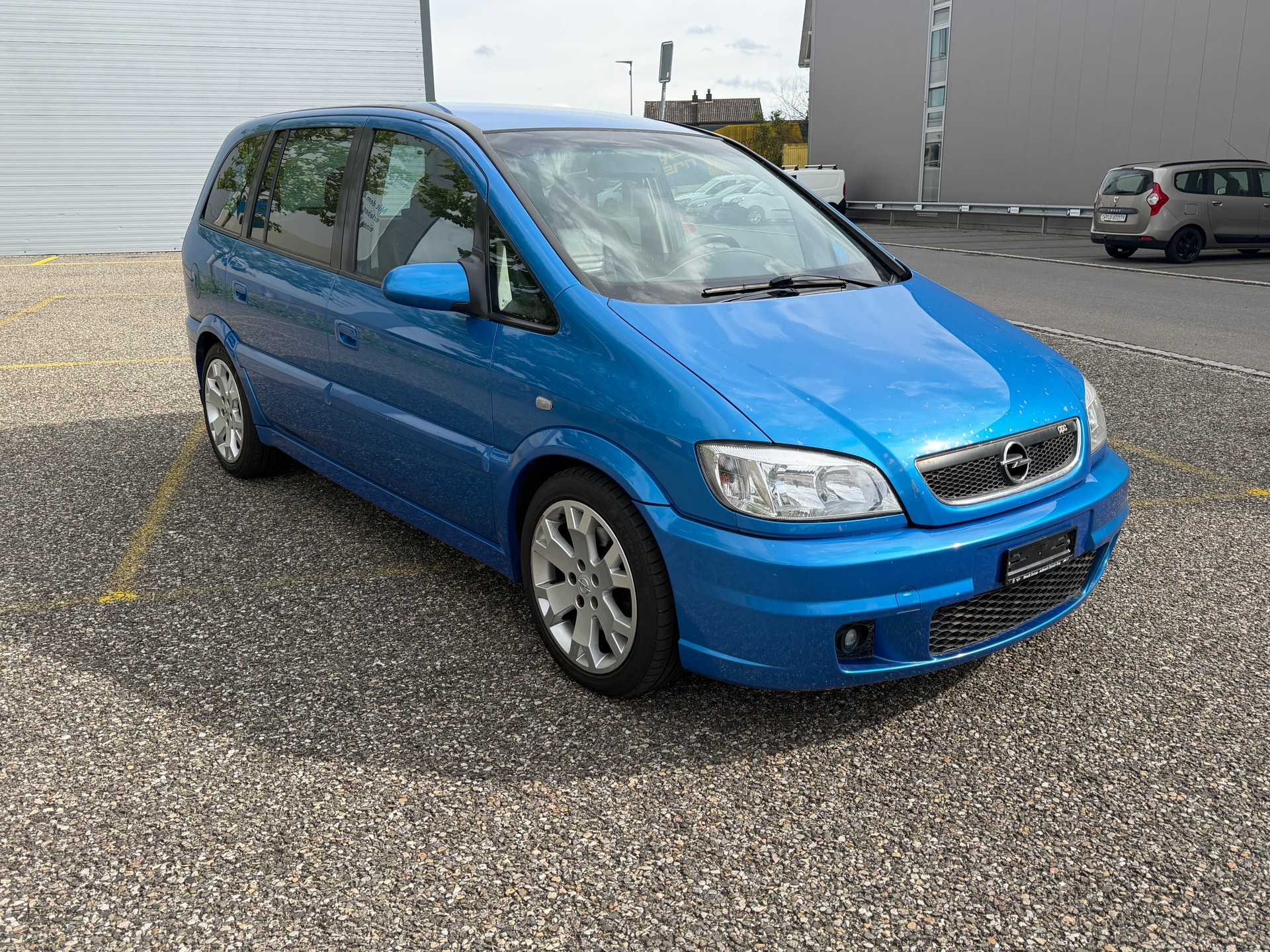 OPEL Zafira 2.0i Turbo OPC *2 Schlüssel* 7 Platz* 8Fach*Servicheft*-image-1