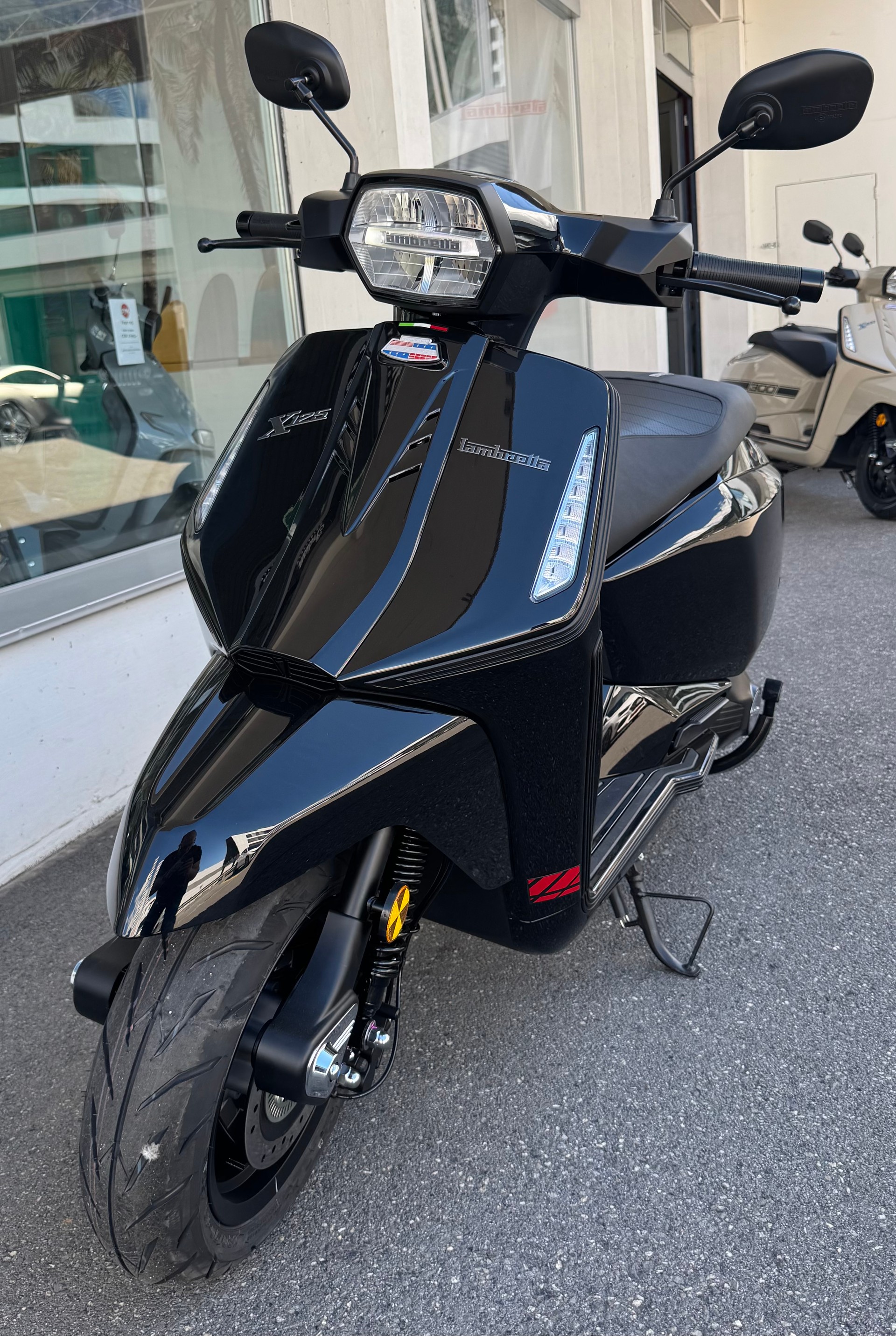 LAMBRETTA X 125-image-12