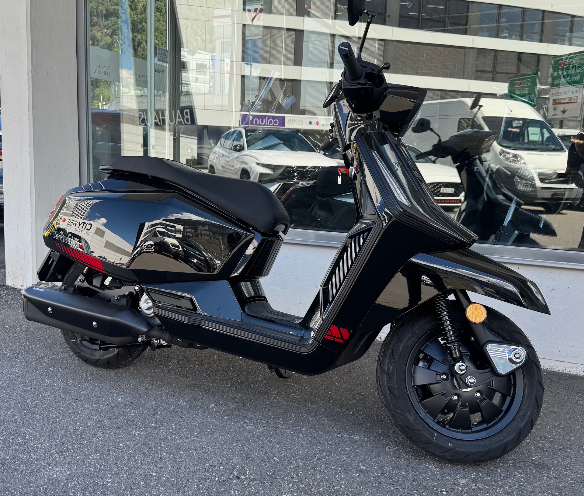 LAMBRETTA X 125-image-2