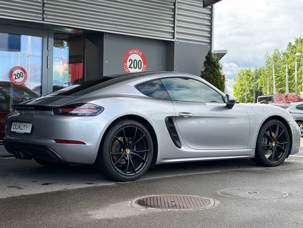 PORSCHE 718 Cayman 2.0-showroom-element-2