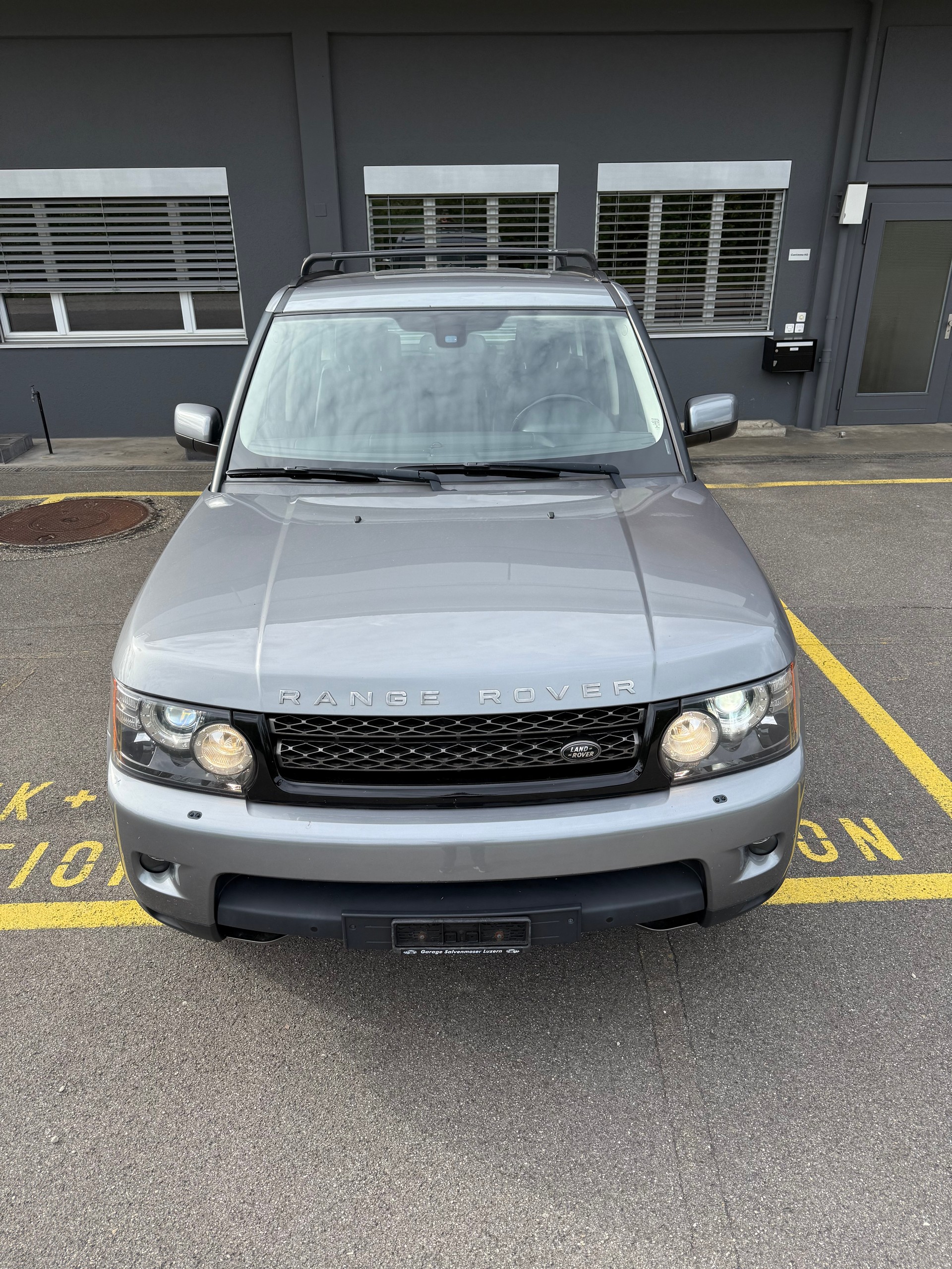 LAND ROVER Range Rover Sport 3.0 TDV6 Zermatt Automatic-image-10