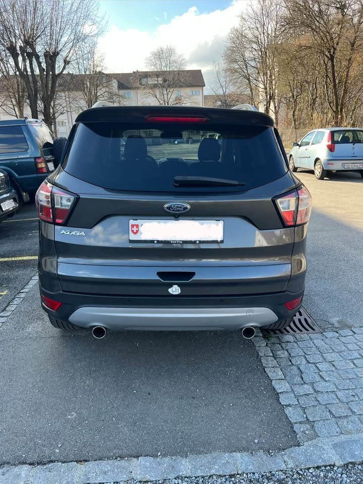 FORD Kuga 2.0 TDCi Business 4WD PowerShift