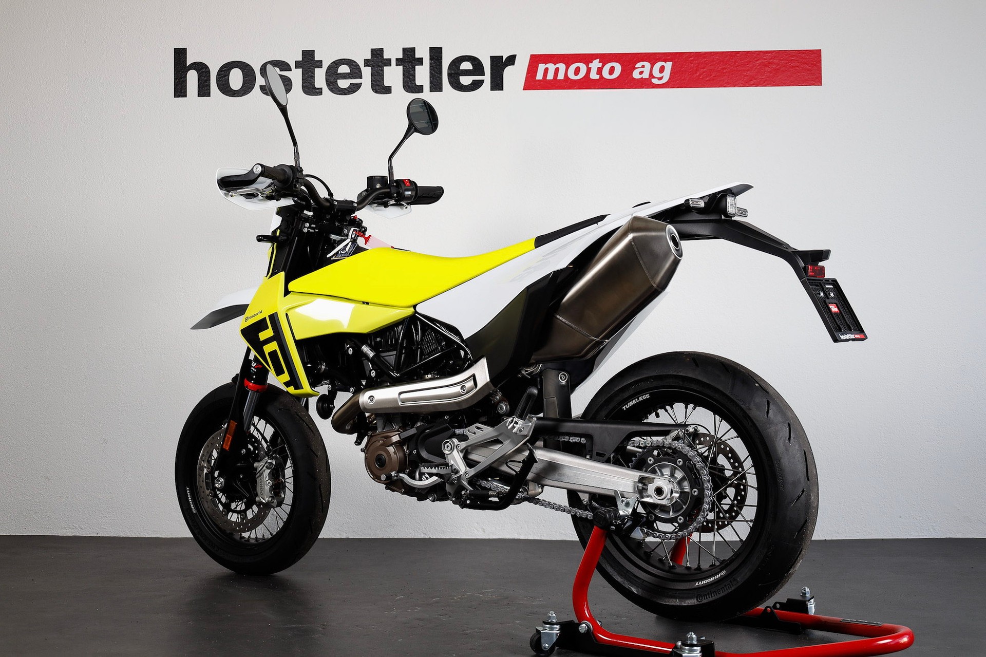 HUSQVARNA 701 Supermoto-image-2