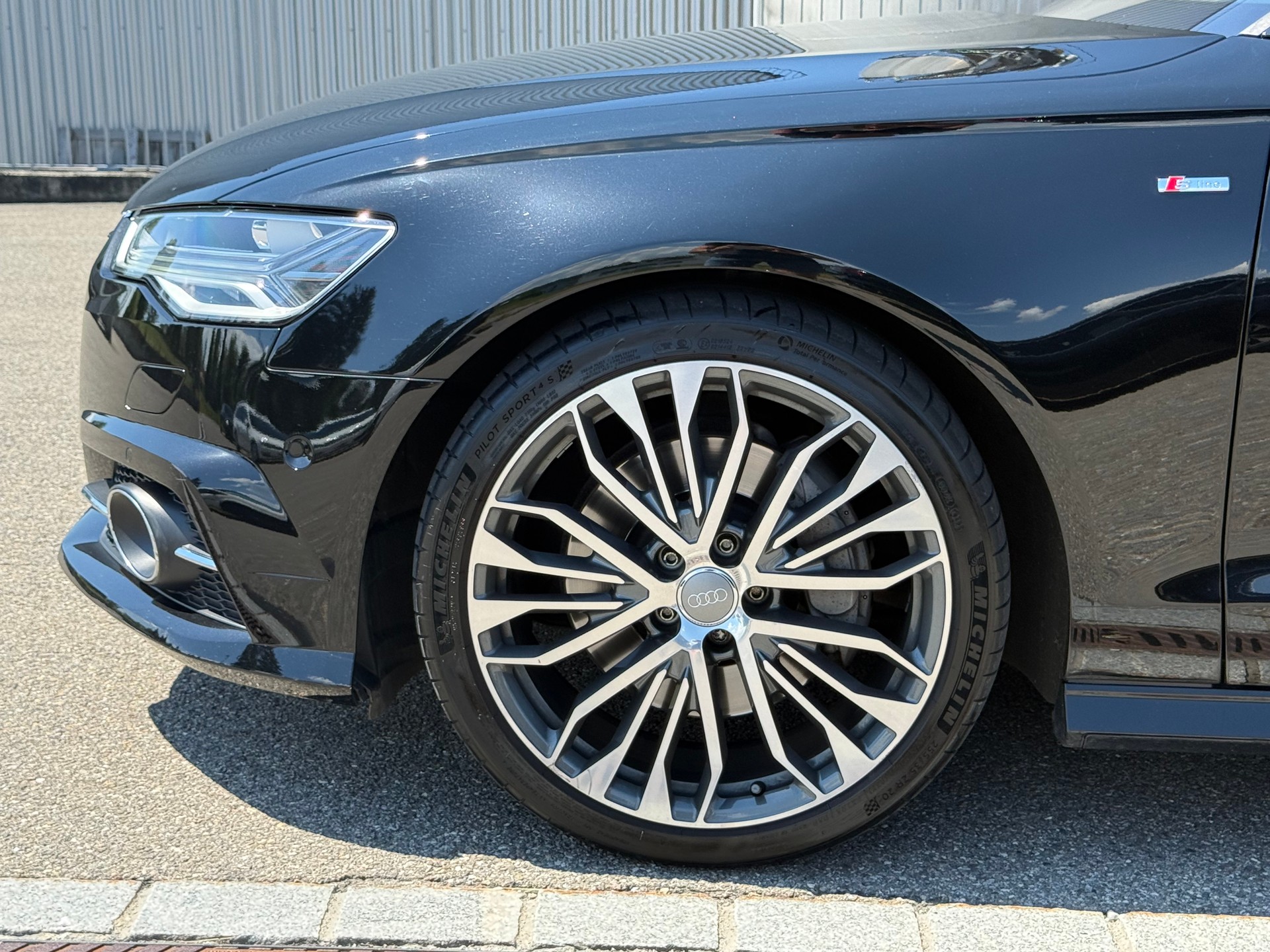 AUDI A6 Avant 3.0 TDI V6 quattro S-Line inkl. Garantie & Vollausstattung!-image-8