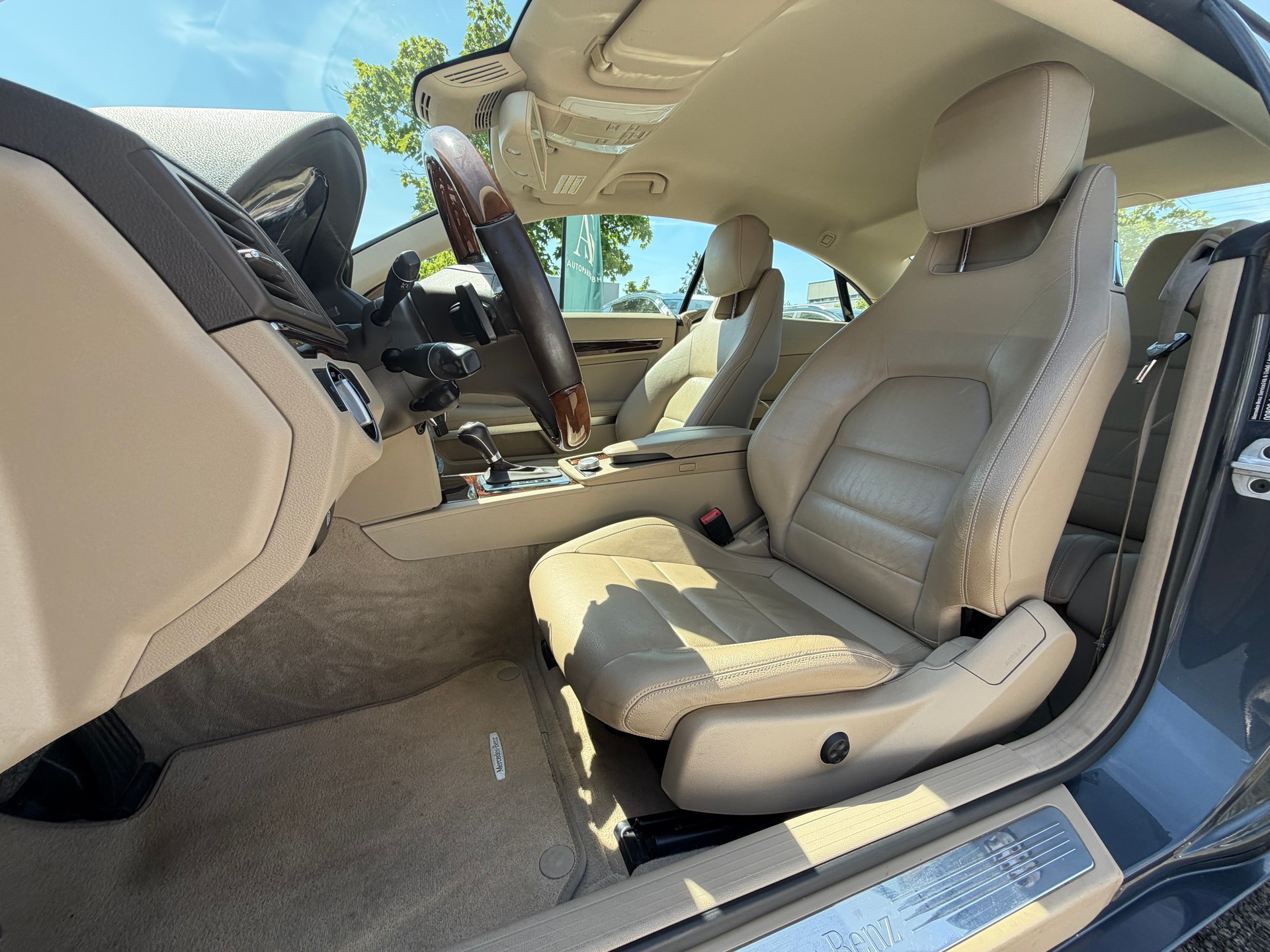 MERCEDES-BENZ E 350 CDI BlueEfficiency 7G-Tronic-image-8