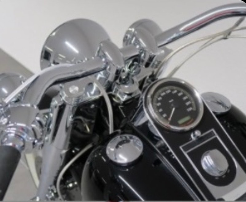 HARLEY-DAVIDSON FLSTN Softail Deluxe-image-5