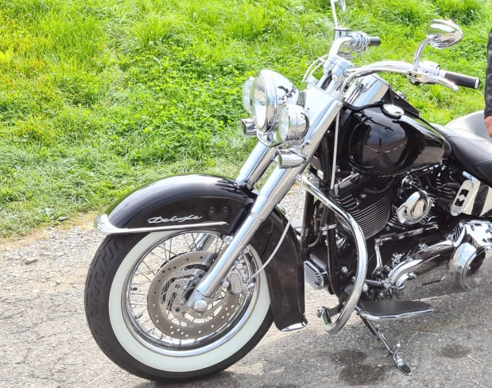 HARLEY-DAVIDSON FLSTN Softail Deluxe-image-2