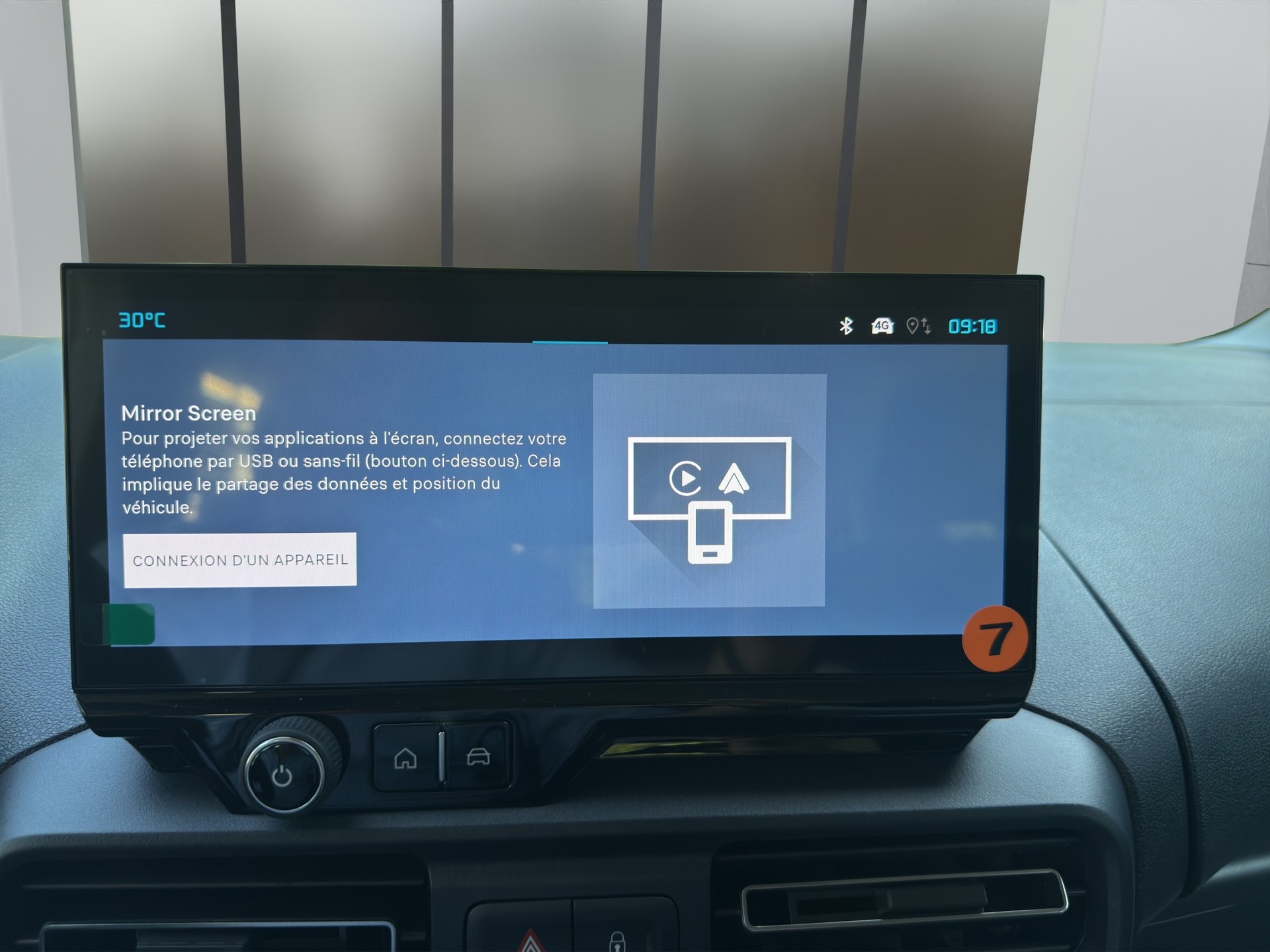 CITROEN Berlingo XL 1.5 BlueHDi 130 Tonic-image-18