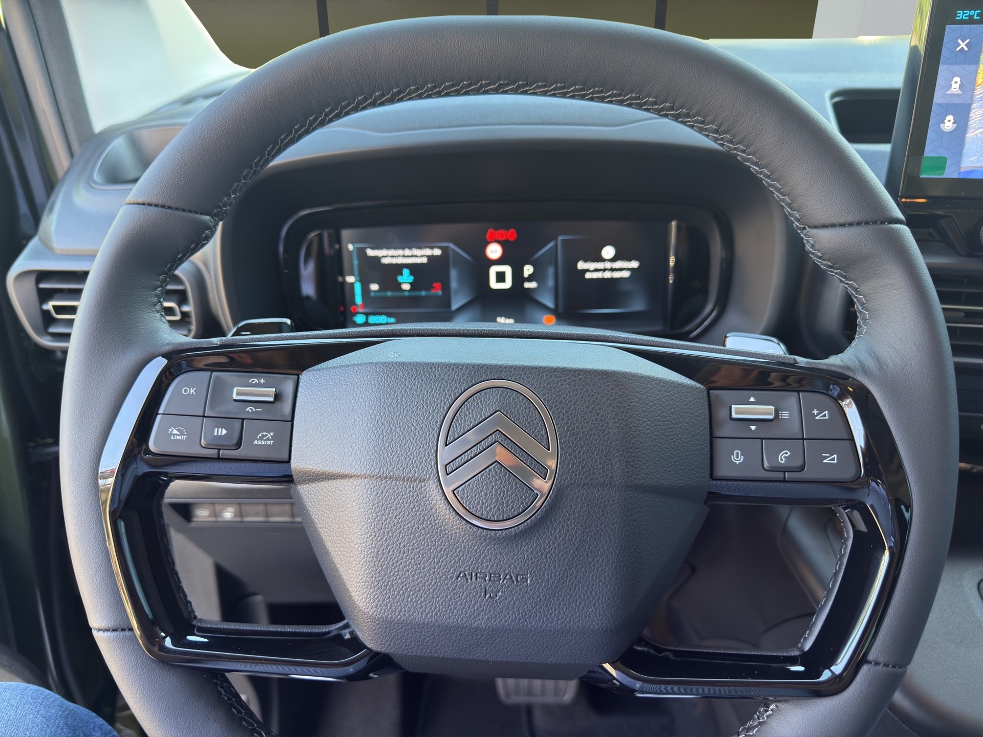 CITROEN Berlingo XL 1.5 BlueHDi 130 Tonic-image-7