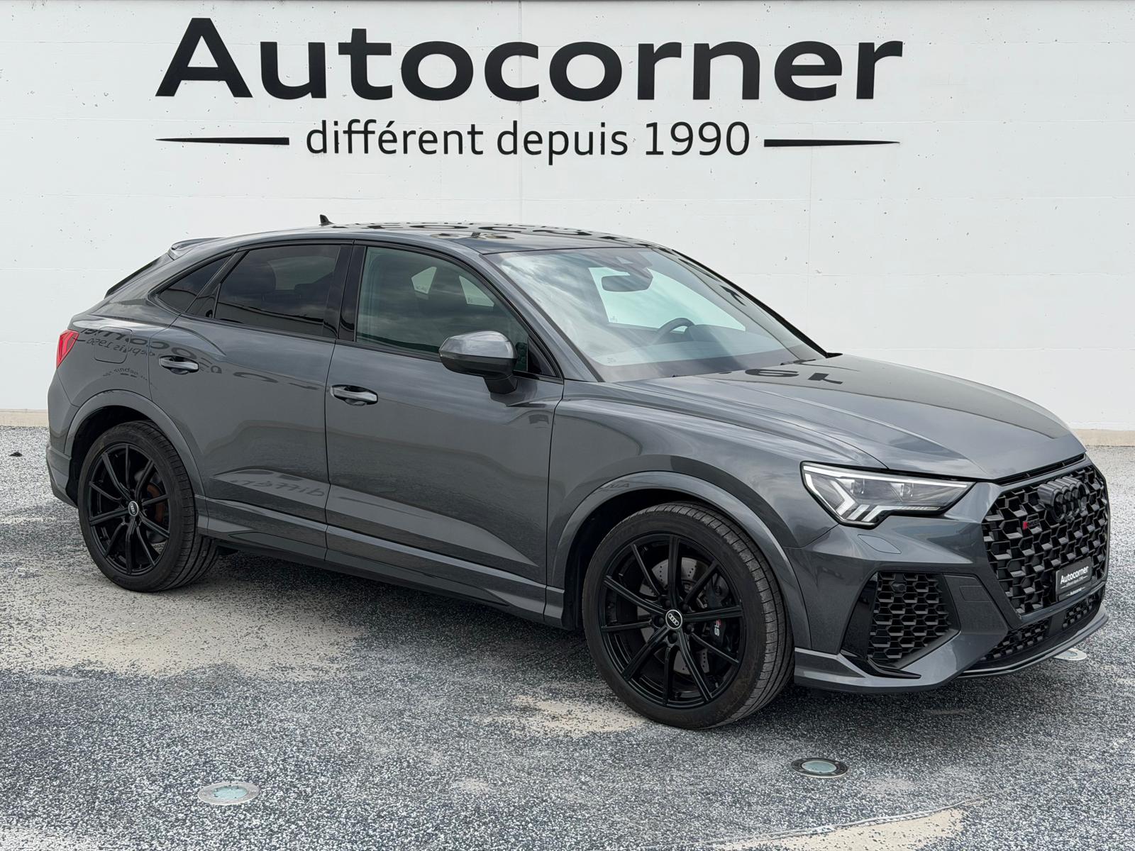 AUDI RS Q3 Sportback quattro S tronic-showroom-element-3