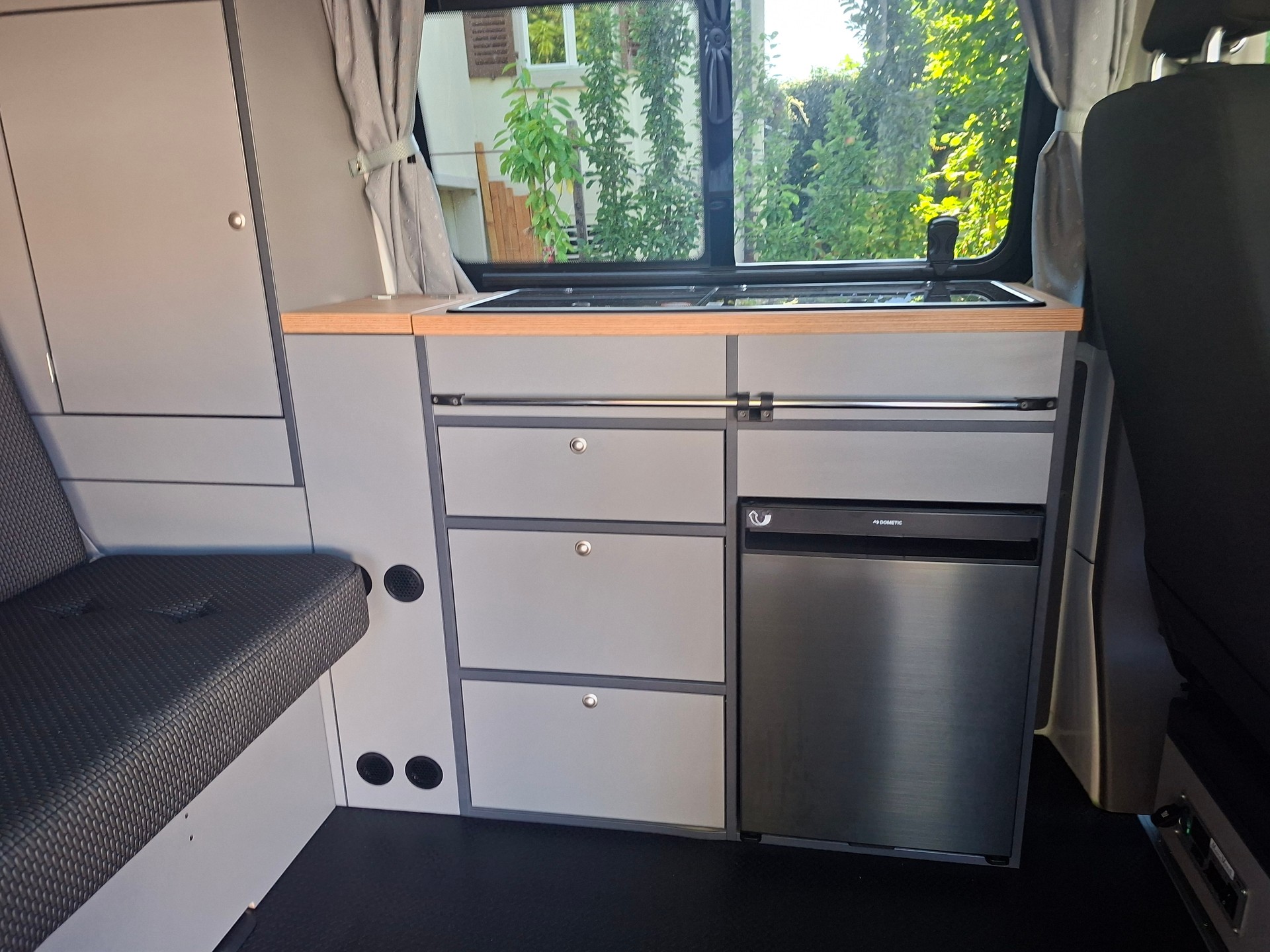 VW T6.1 2.0 TDI MareMonti COMFORT Camper 5Sitze-image-7