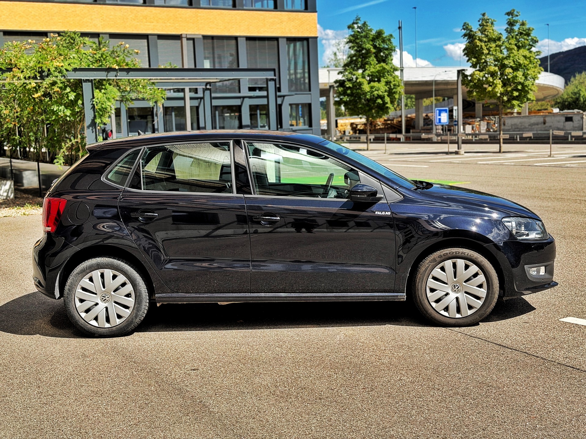 VW Polo 1.4 16V Comfortline-showroom-element-3