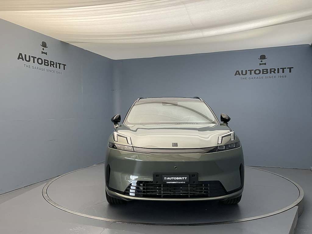 LYNK & CO 08 1.5 PHEV More-image-4