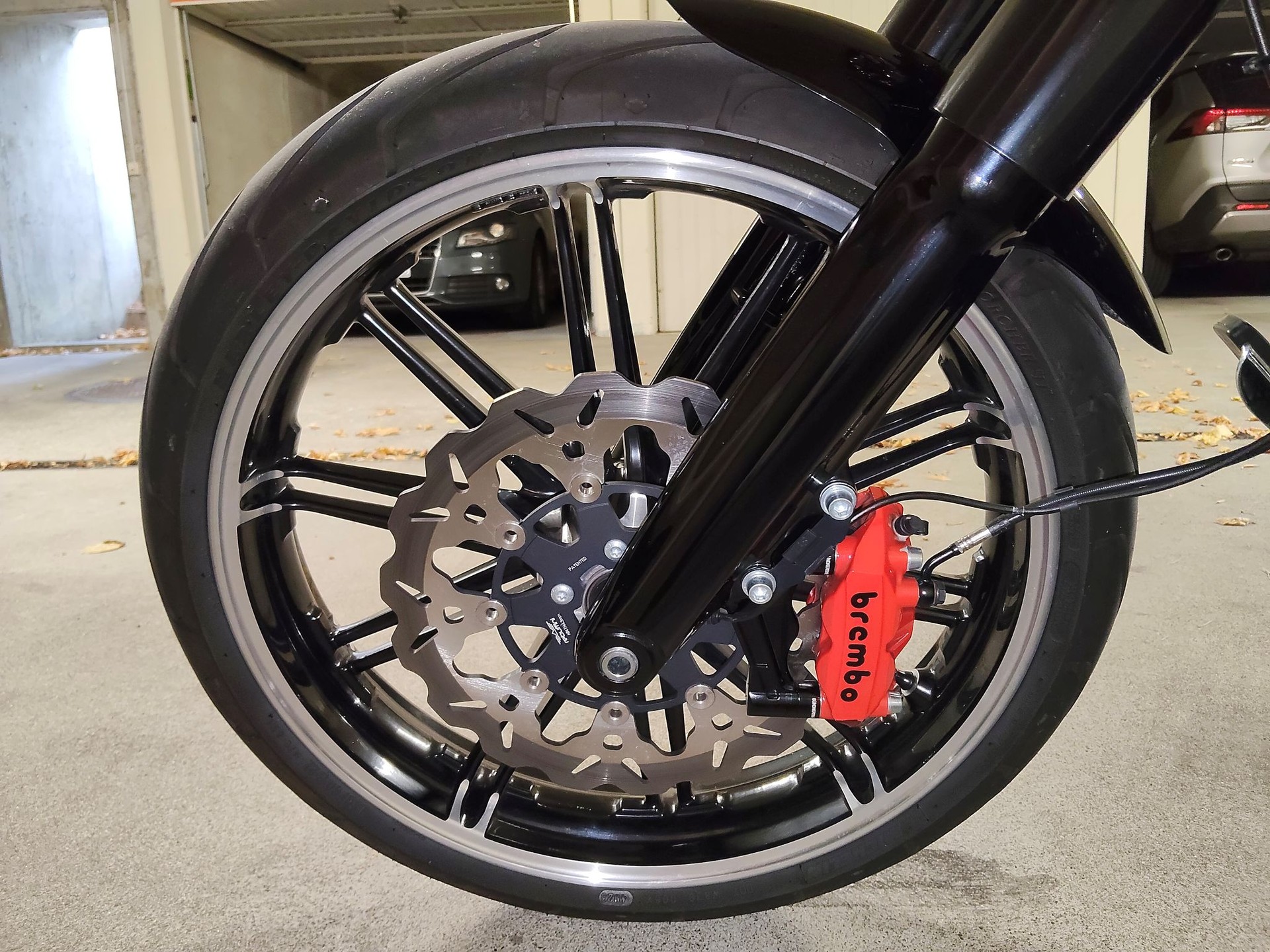 HARLEY-DAVIDSON FXBRS Breakout 114 ABS-image-2