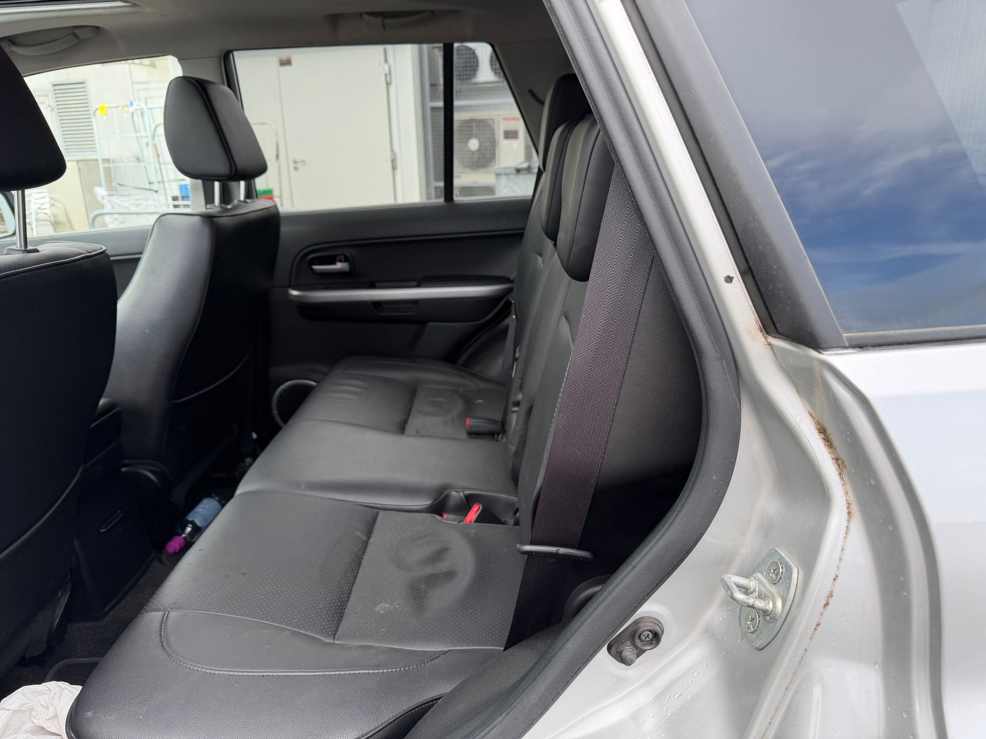 SUZUKI Grand Vitara 2.4 16V GL Top Barry-image-9