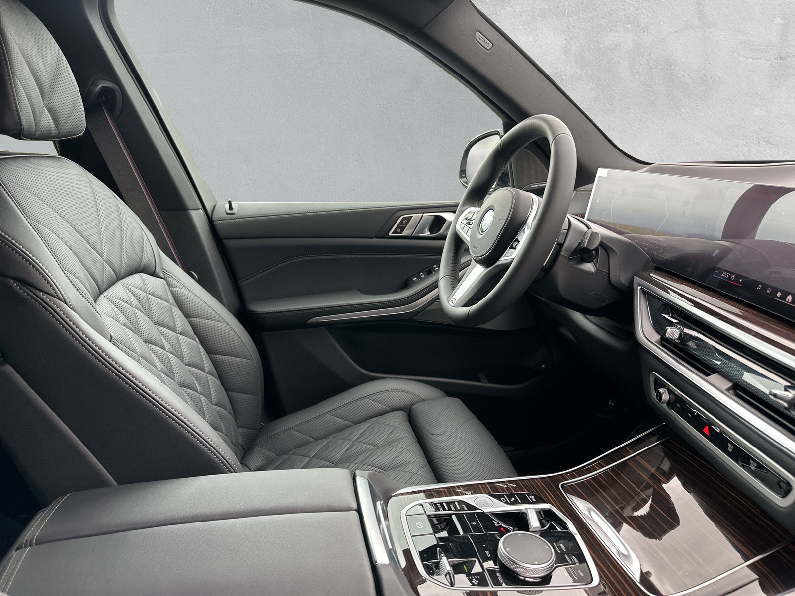 BMW X5 xDrive 50e M Sport Pro Steptronic **Action de leasing à 0.9%**-image-13