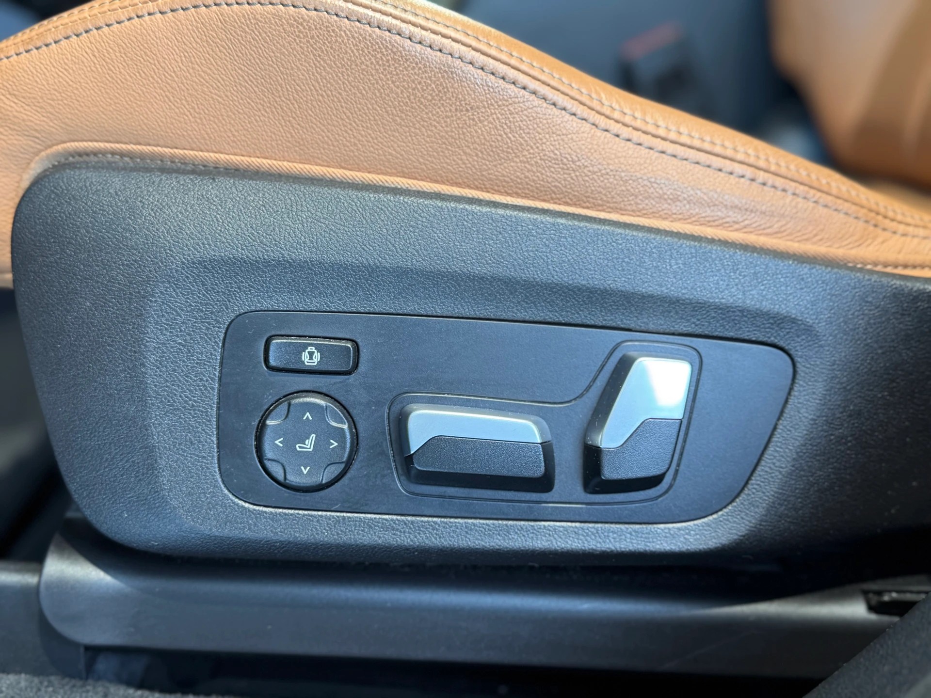 BMW X3 xDrive 30e M Sport-image-16