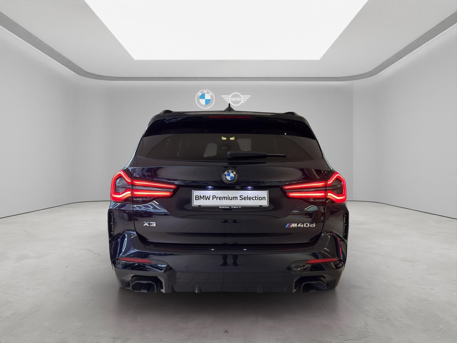 BMW X3 M40d-showroom-element-3