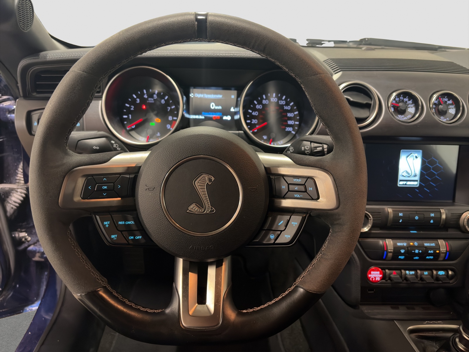 FORD Mustang Shelby 350 GT-image-7