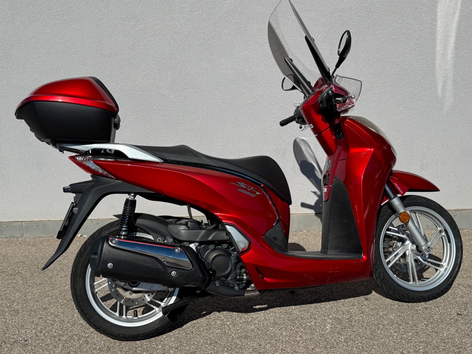 HONDA SH 300 i ABS-image-10