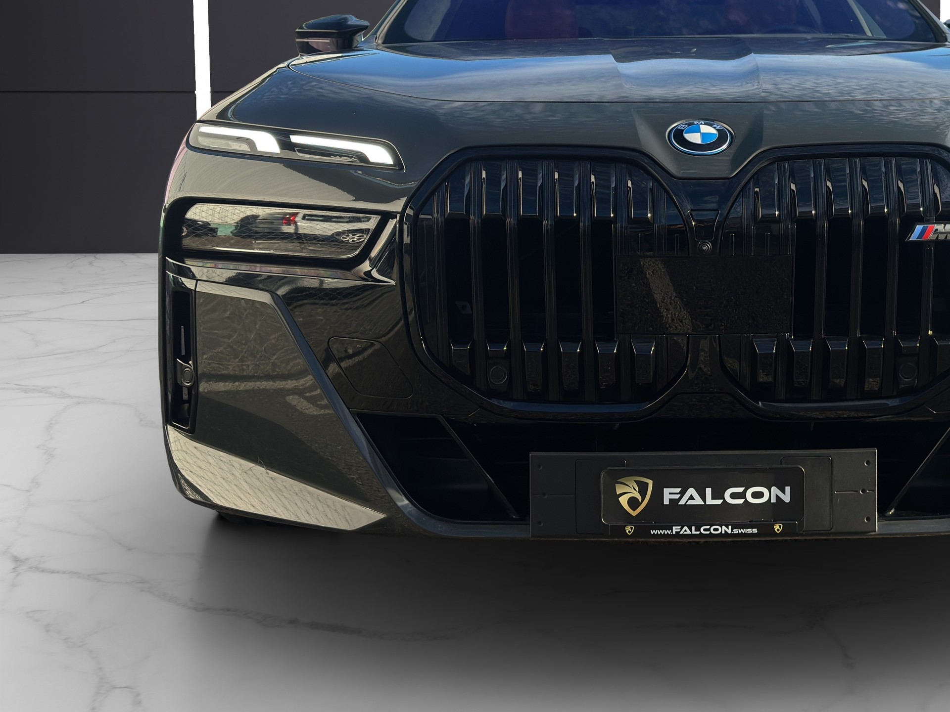 BMW M760e xDrive Steptronic-image-55