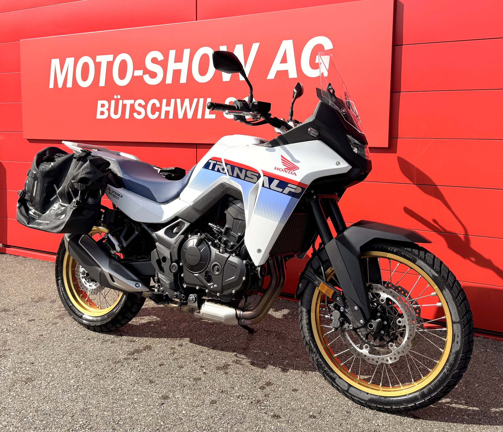 HONDA XL 750 Transalp-image-1