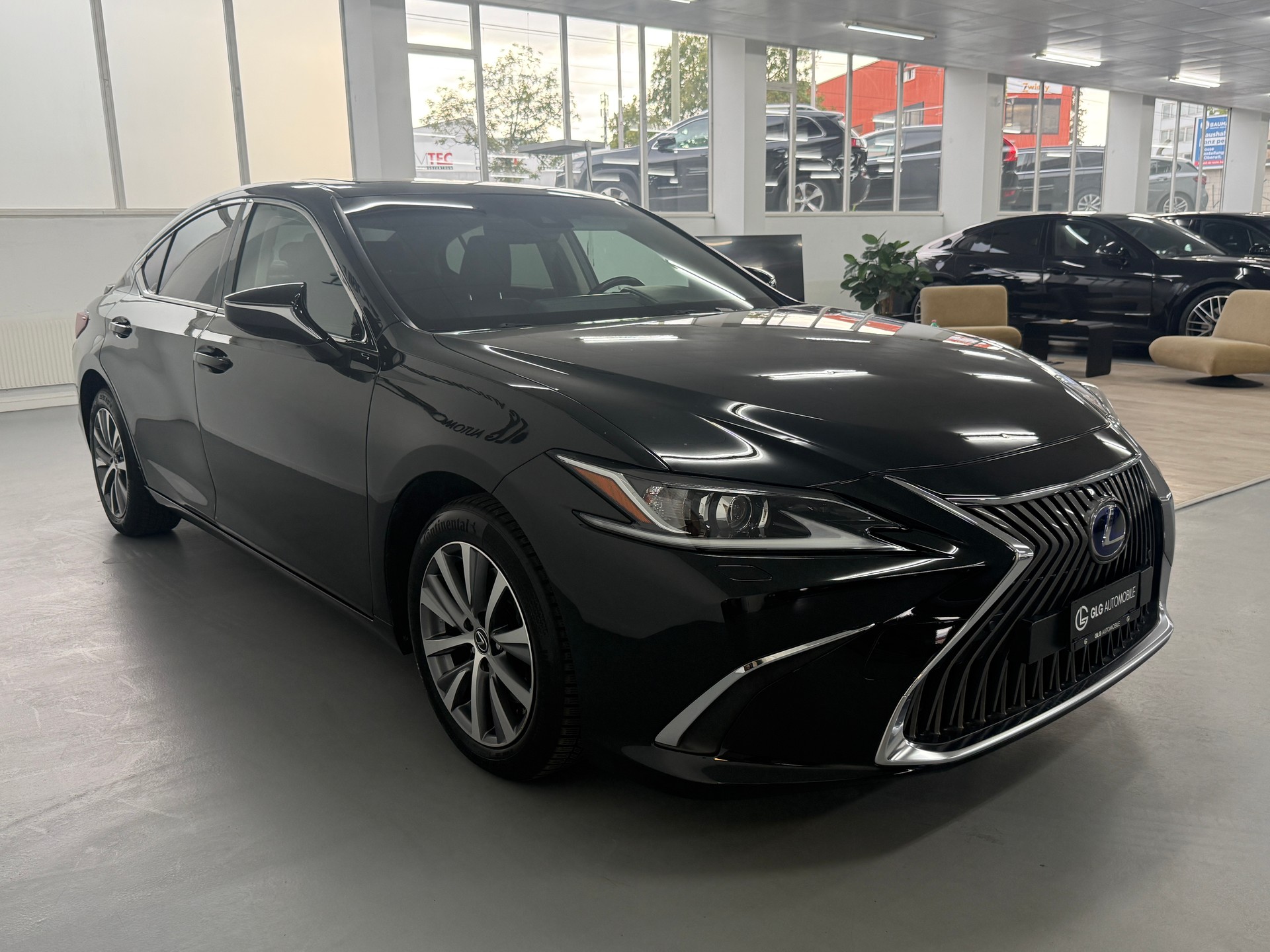 LEXUS ES 300h Comfort-showroom-element-2