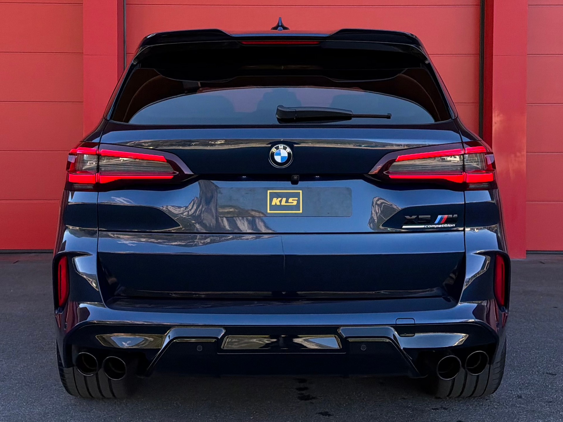 BMW X5M Competition Steptronic Competition *CH-Fahrzeug*-image-4