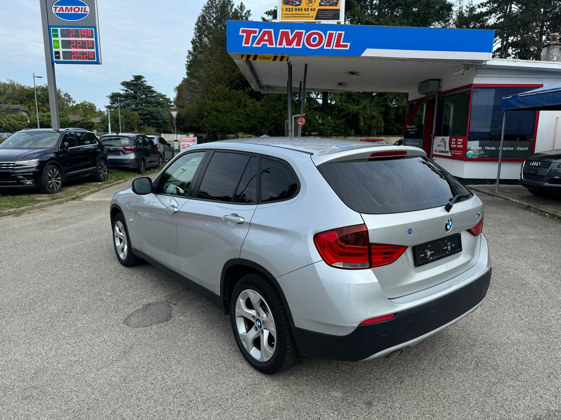 BMW X1 xDrive 20d Steptronic-image-5