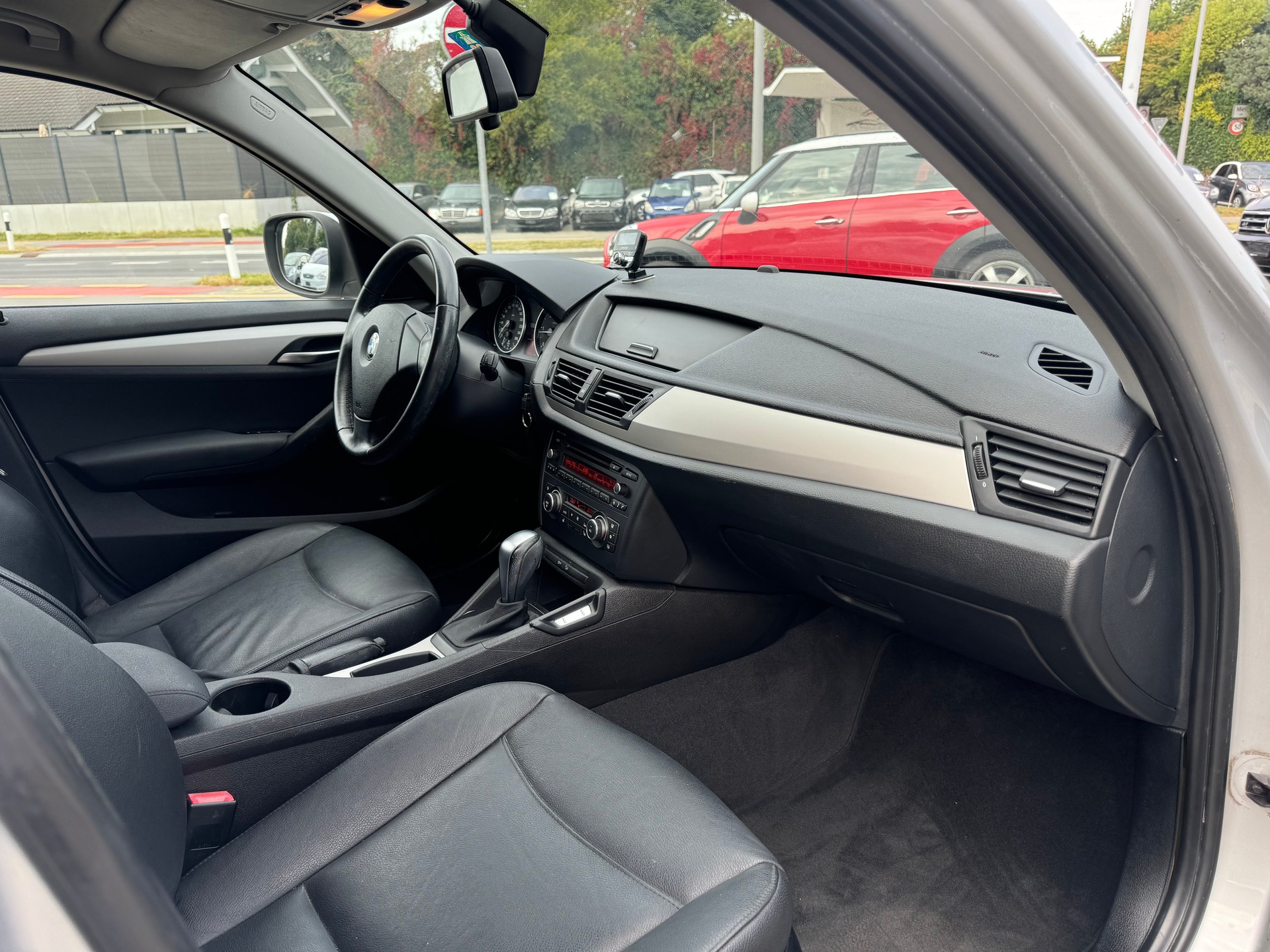 BMW X1 xDrive 20d Steptronic-image-11