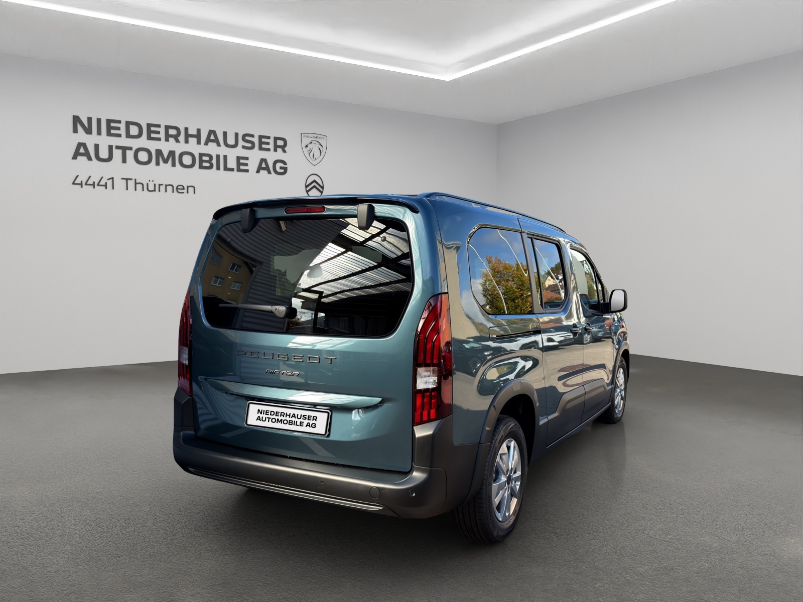 PEUGEOT Rifter Long 1.5 BlueHDi 130 Allure Limited Edition-showroom-element-2