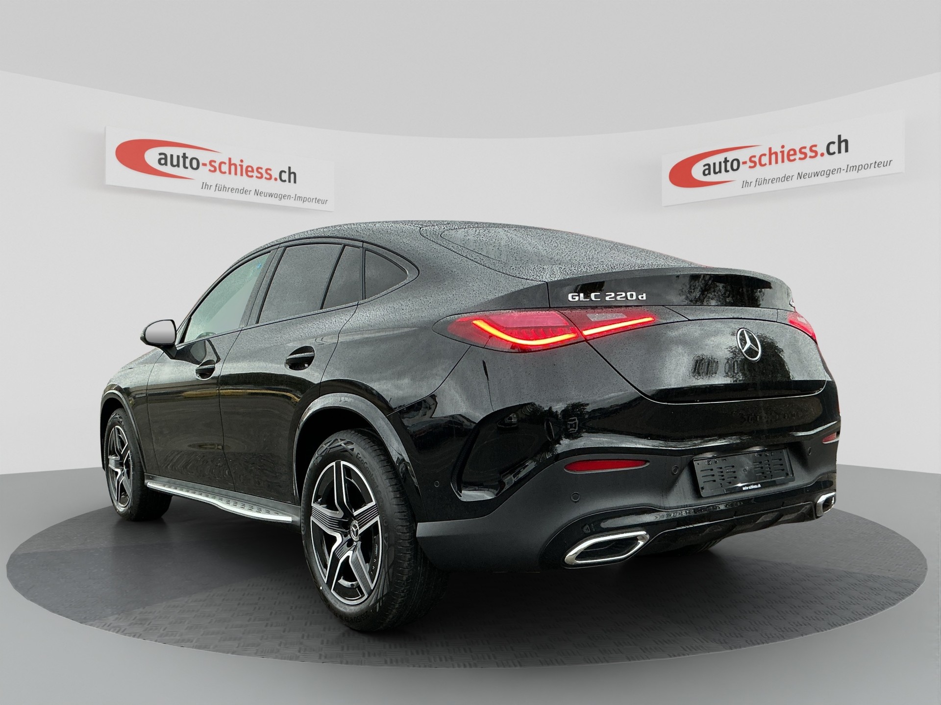 MERCEDES-BENZ GLC 220 d Coupé 4Matic 9G-Tronic AMG Line Night-showroom-element-2