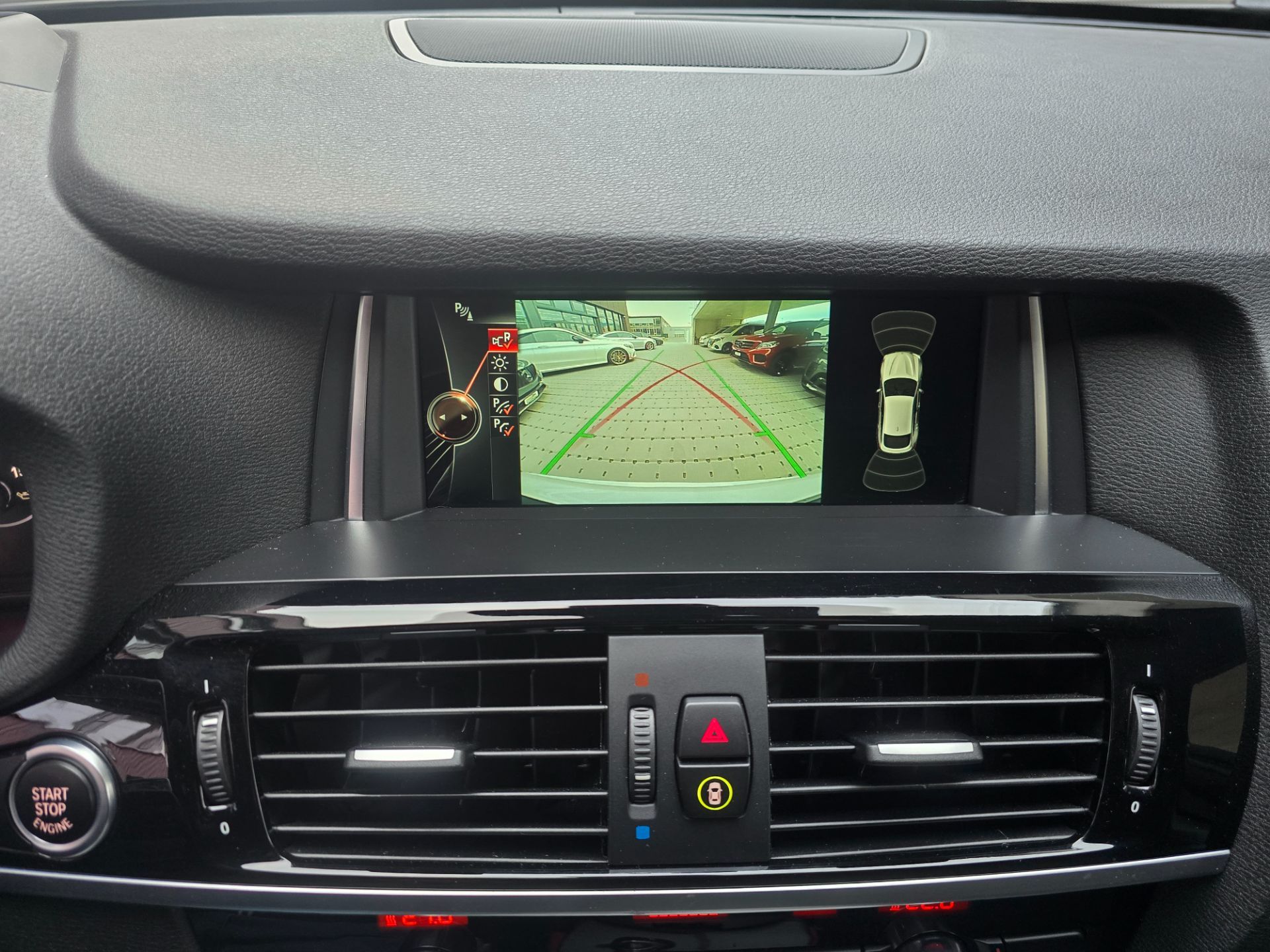BMW X4 xDrive 20d Steptronic-image-15
