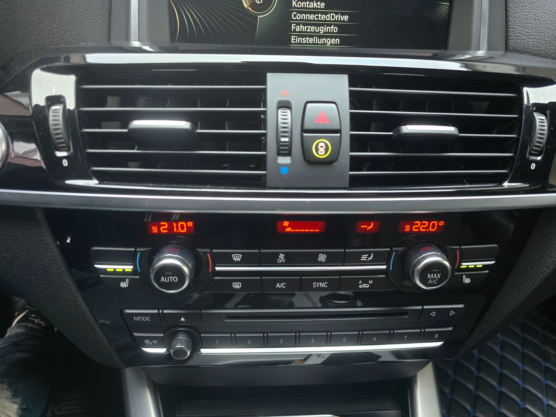 BMW X4 xDrive 20d Steptronic-image-17