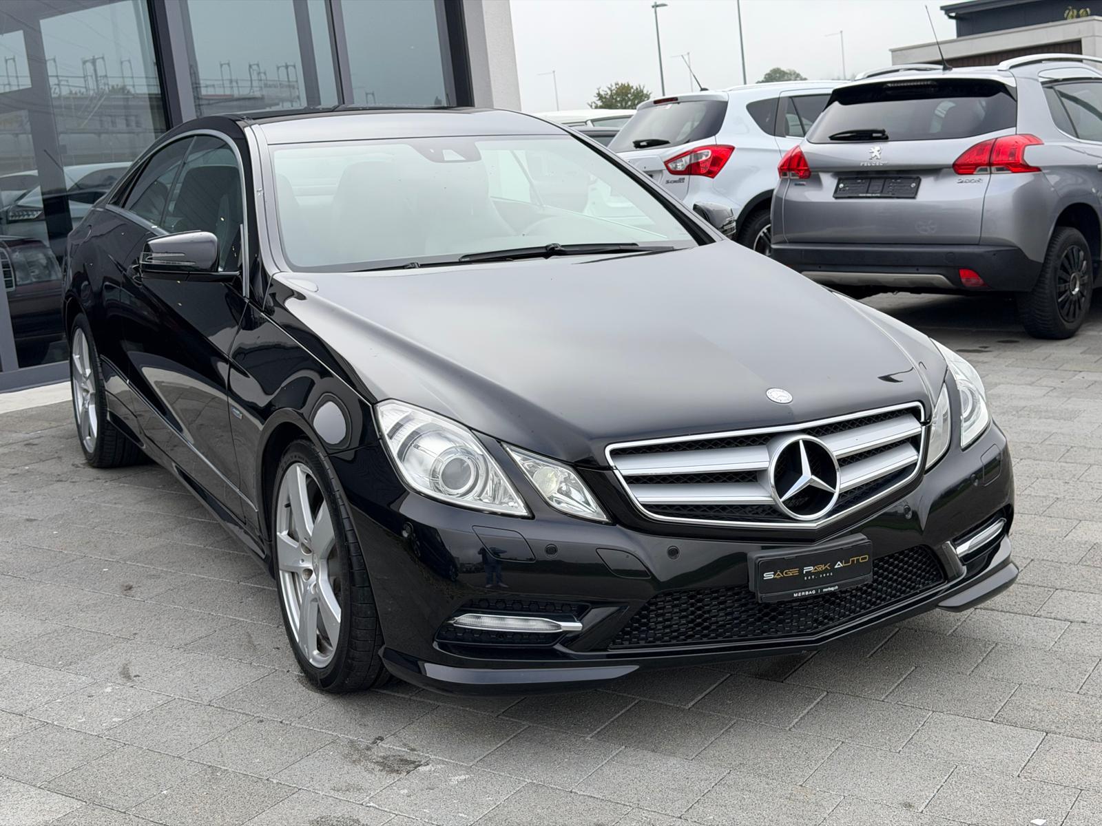 MERCEDES-BENZ E-Klasse C207 Coupé E 220 CDI BlueEF-showroom-element-1