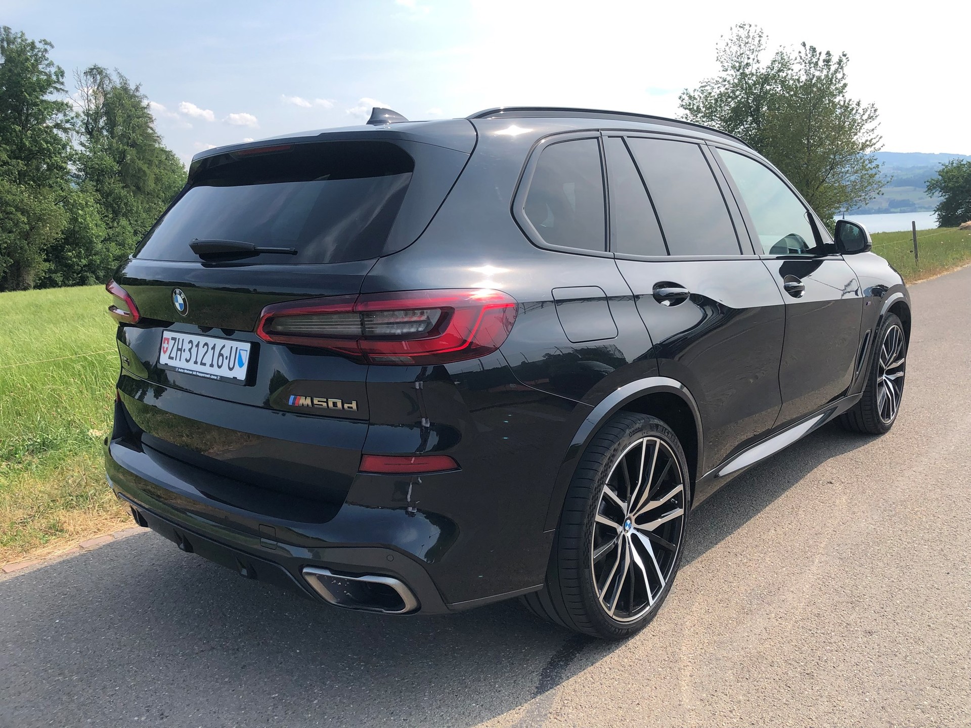 BMW X5 xDrive M50d Steptronic-image-3