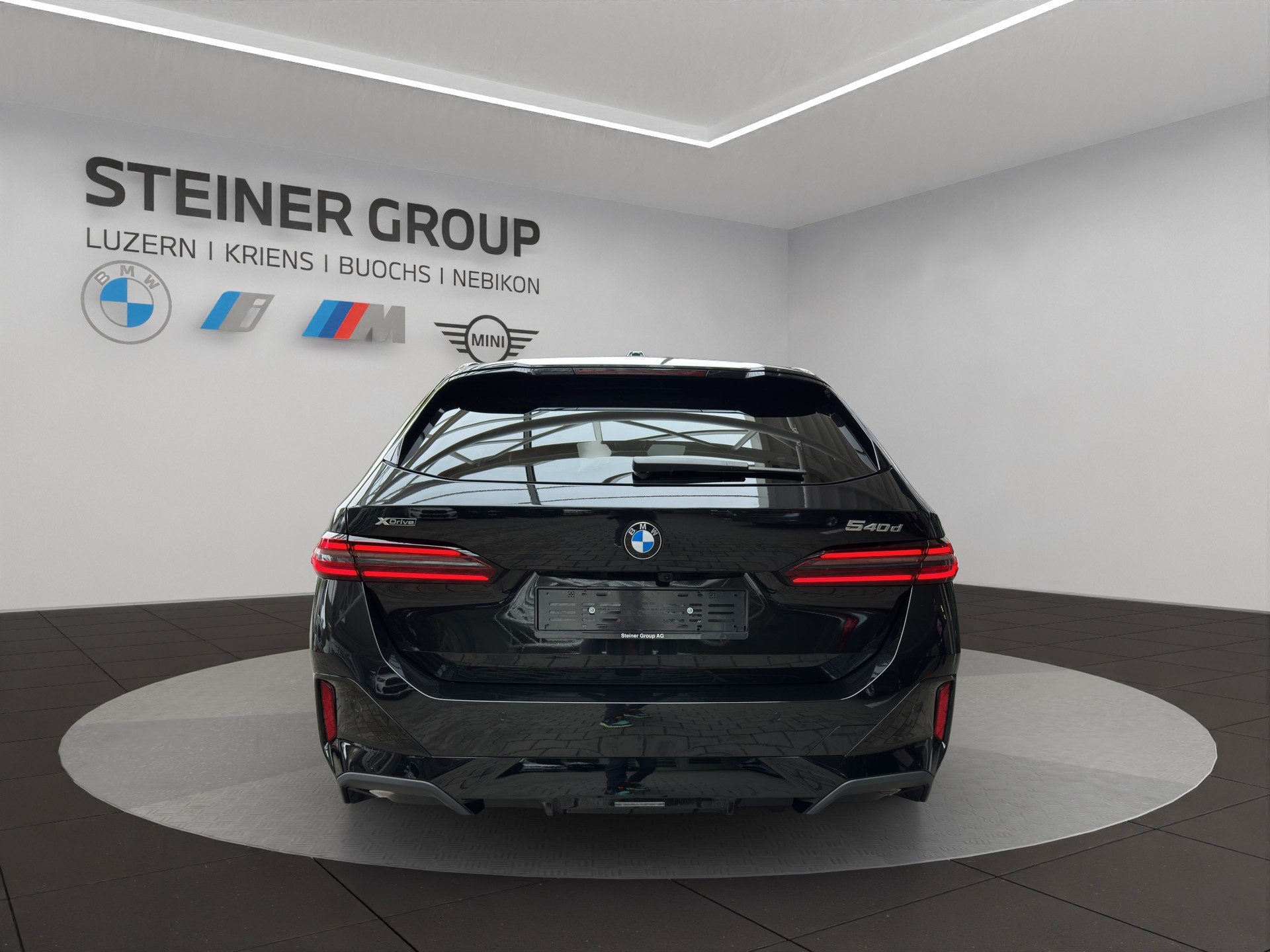 BMW 540d xDrive 48V Touring M Sport Pro Steptronic-image-7
