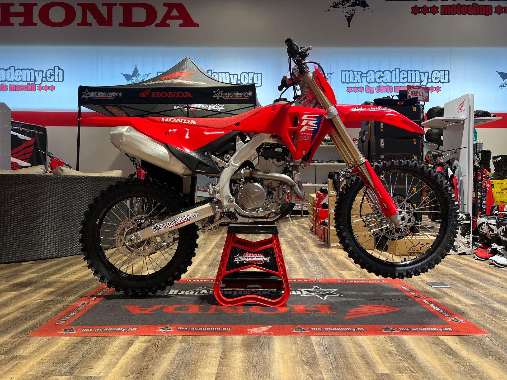 HONDA ** CRF250R ** Neufahrzeug-image-1