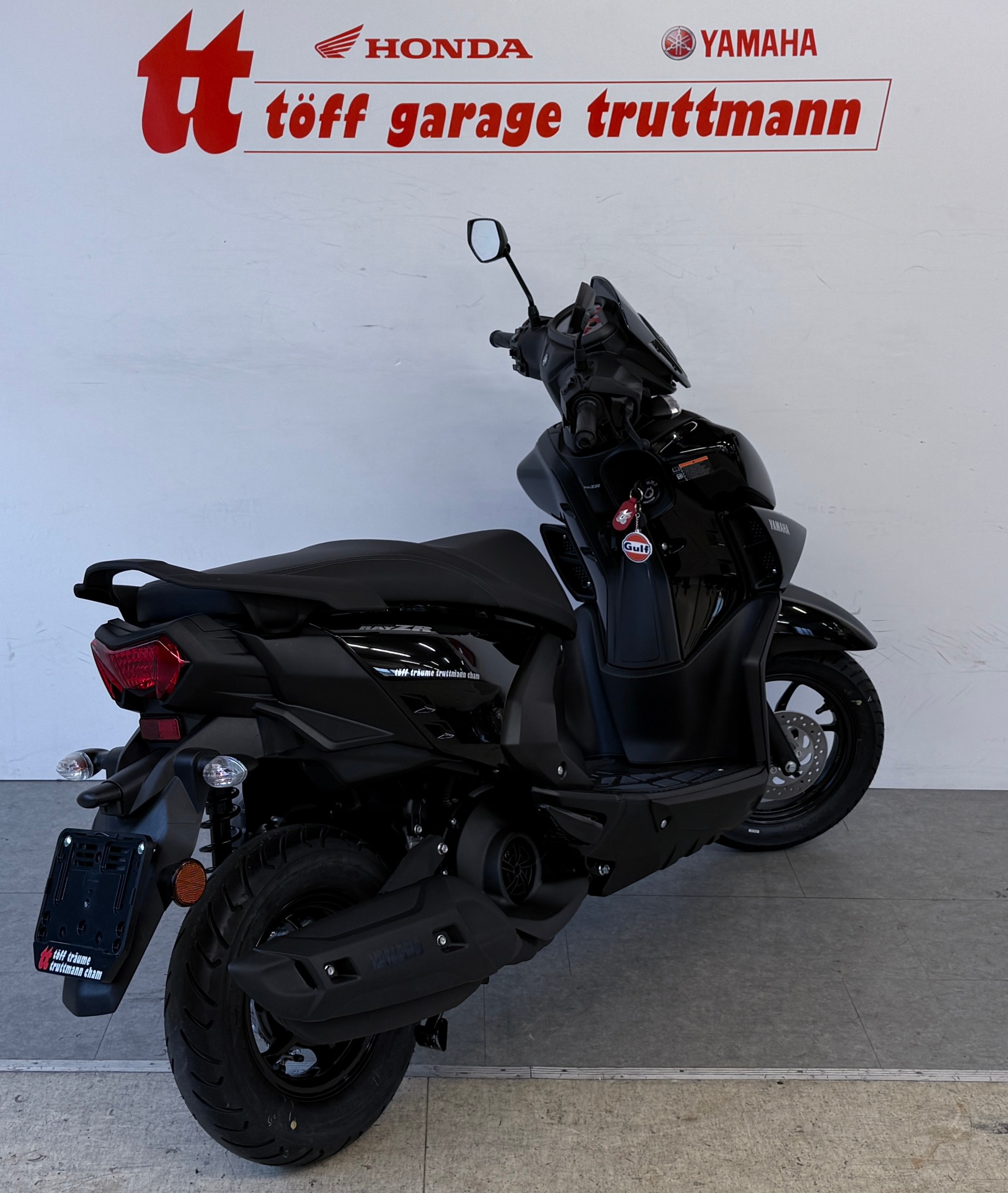 YAMAHA RayZR 125-image-3
