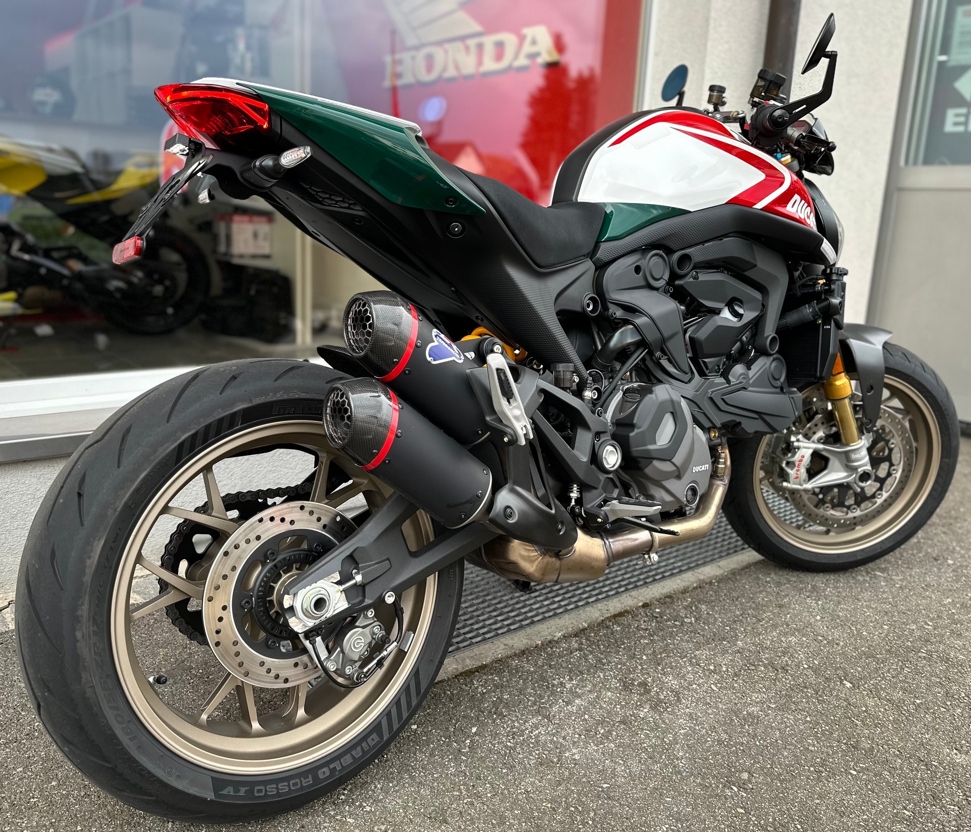 DUCATI Monster *LIMITED 30 Anniversario*-image-3