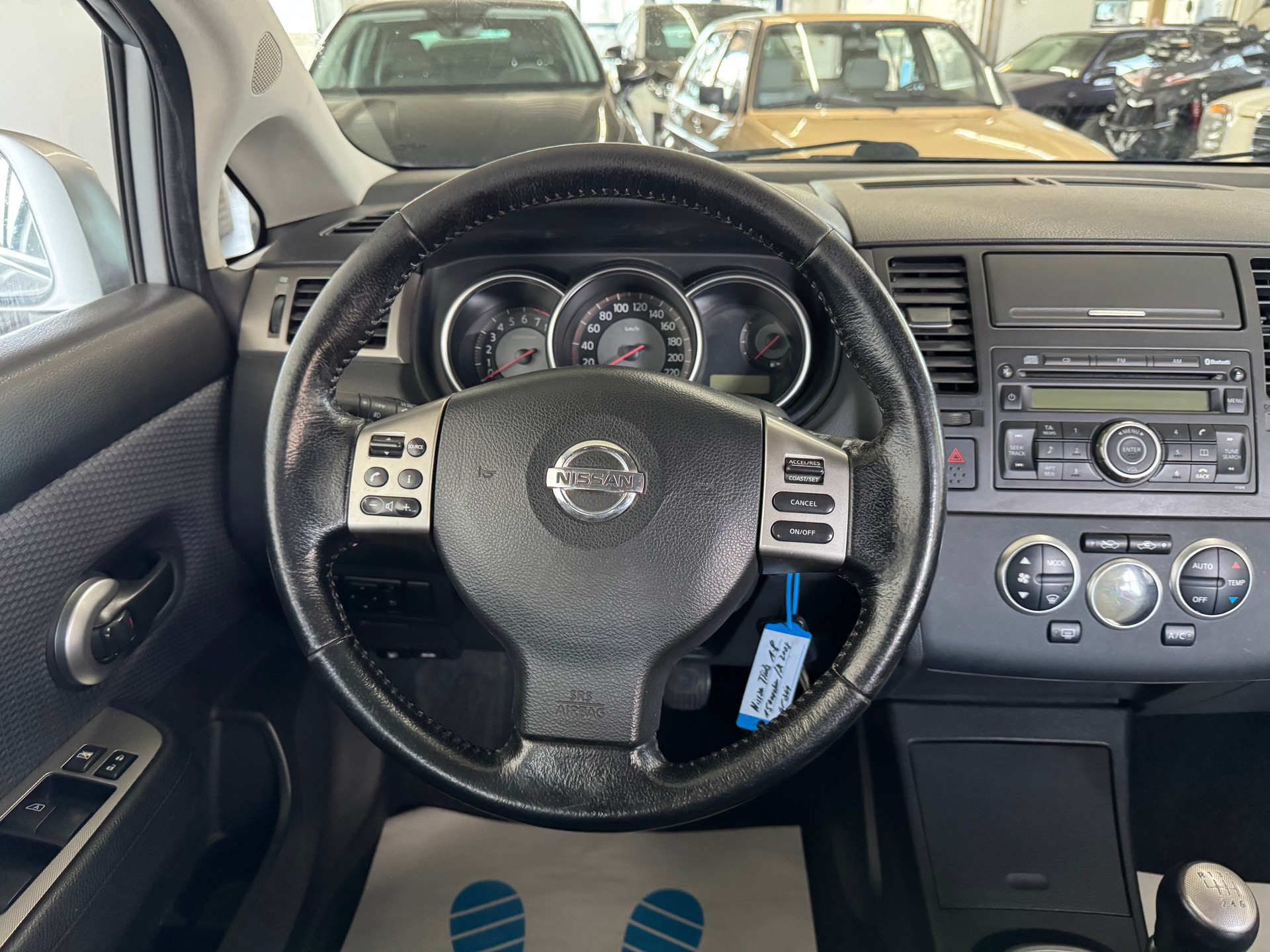 NISSAN Tiida 1.8 tekna-image-16