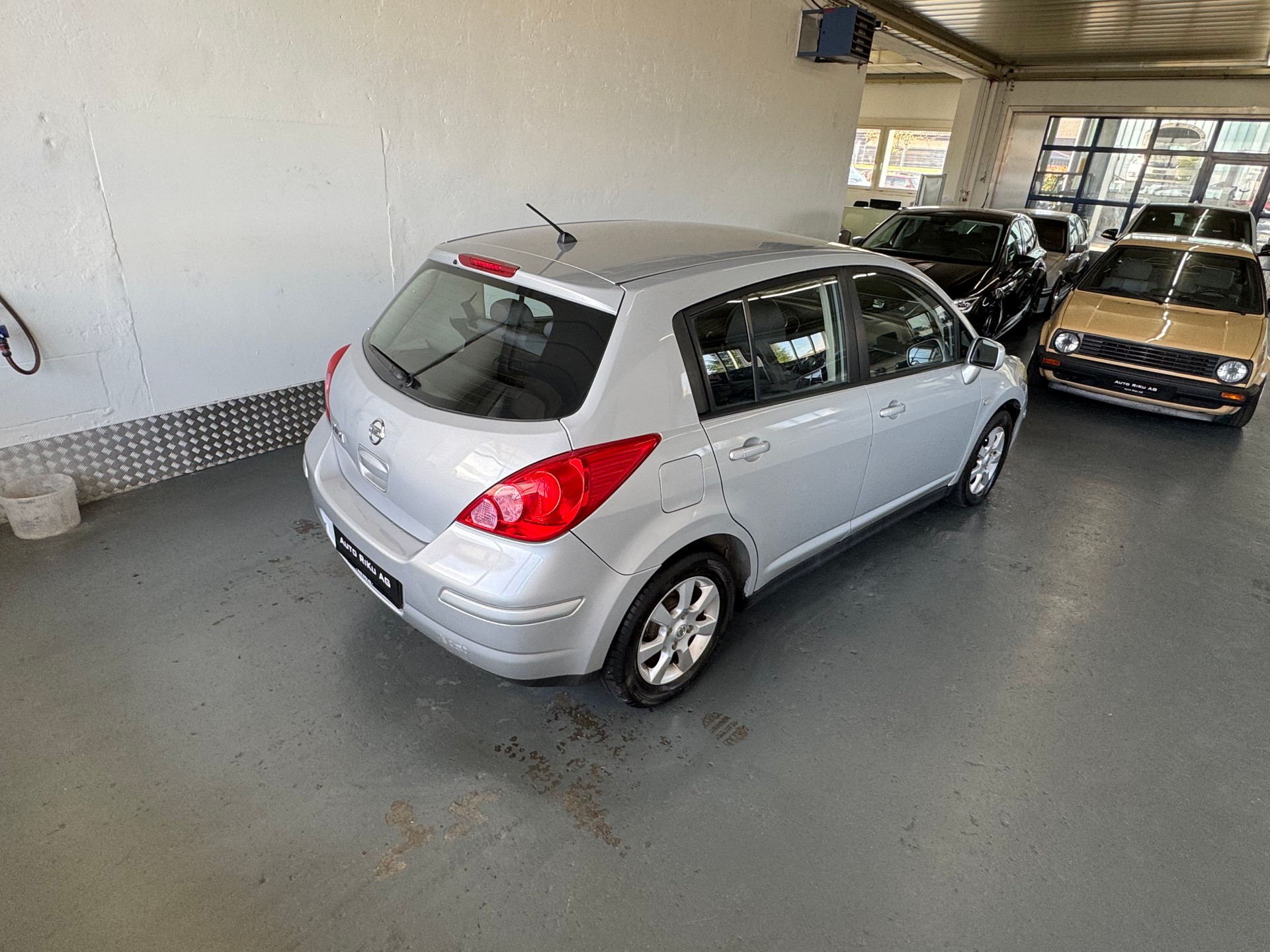 NISSAN Tiida 1.8 tekna-image-7