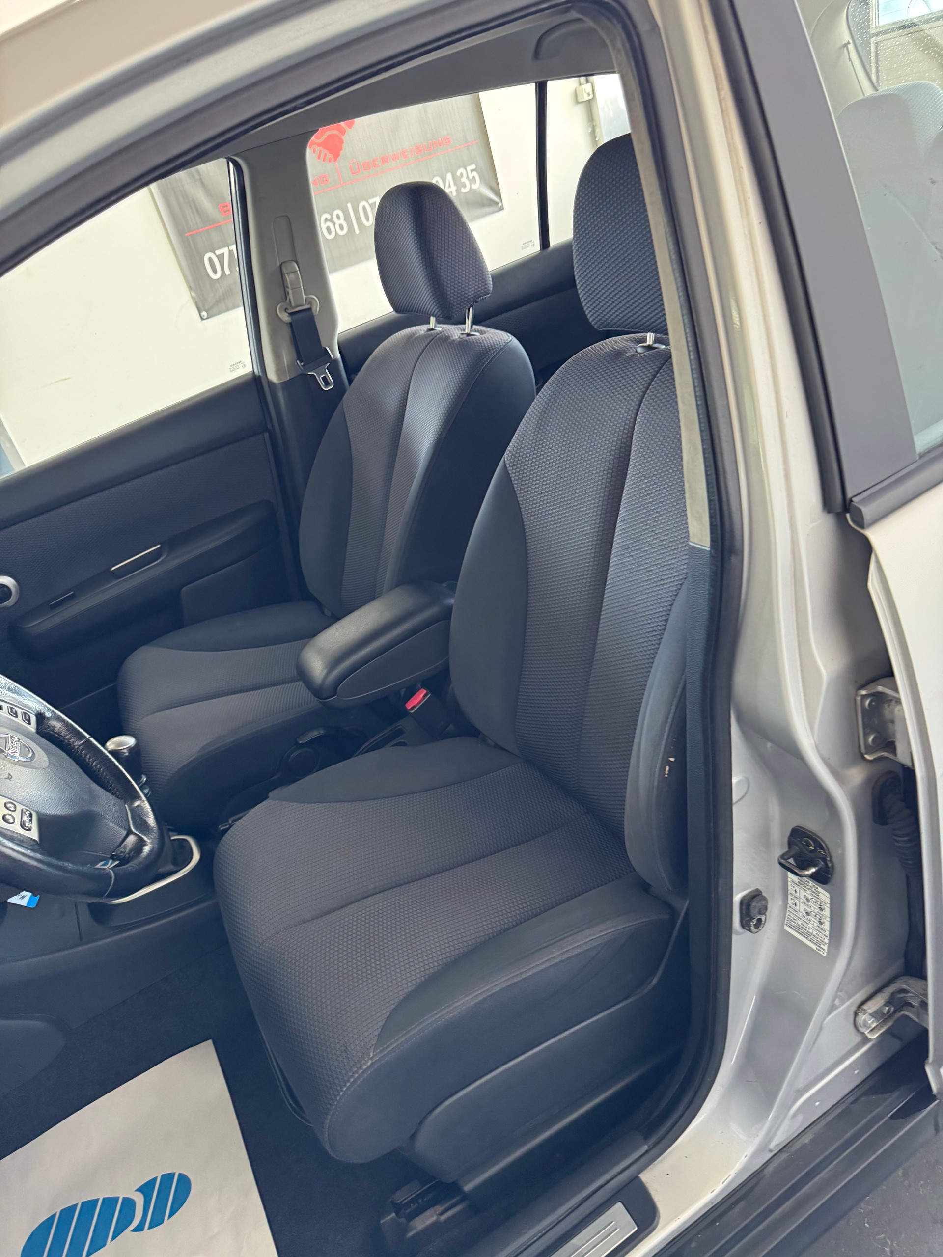 NISSAN Tiida 1.8 tekna-image-13