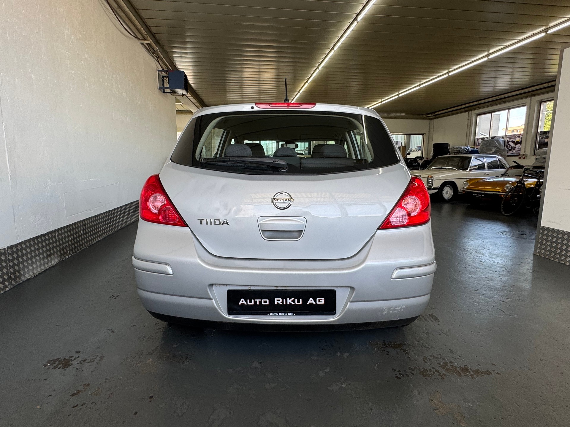 NISSAN Tiida 1.8 tekna-image-10