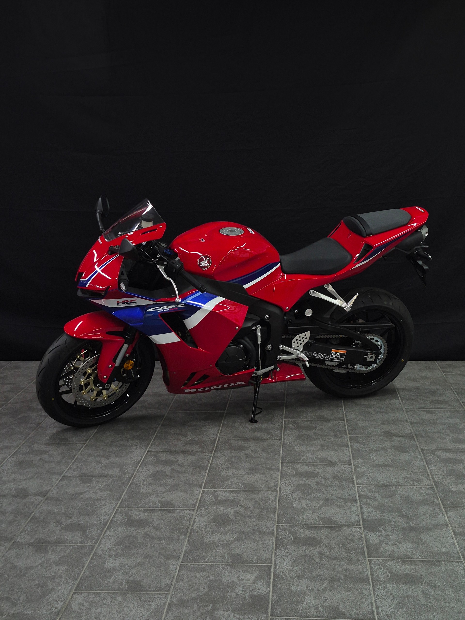 HONDA CBR 600 RR-image-1